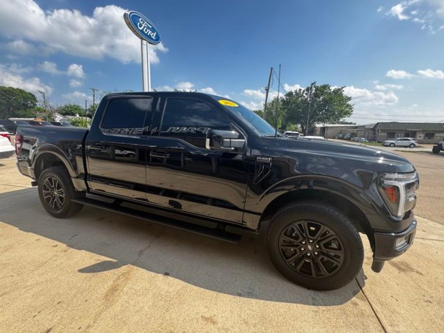 2025 Black Metallic /Blue Ford F-150 Platinum (1FTFW7L86SF) with an 3.5L V6 EcoBoost engine, Automatic transmission, located at 1105 E Mulberry, Kaufman, TX, 75142, (972) 962-2151, 32.589550, -96.300926 - Black Metallic 2025 Ford F-150 4D SuperCrew Platinum 4WD 10-Speed Automatic 3.5L V6 EcoBoost 4WD, Speed control. Priced below KBB Fair Purchase Price!<br><br><br>Odometer is 1490 miles below market average!<br><br><br>Please call Paul Murrey Ford Inc. In Kaufman Texas A Family Dealership Since 1952 - Photo#7