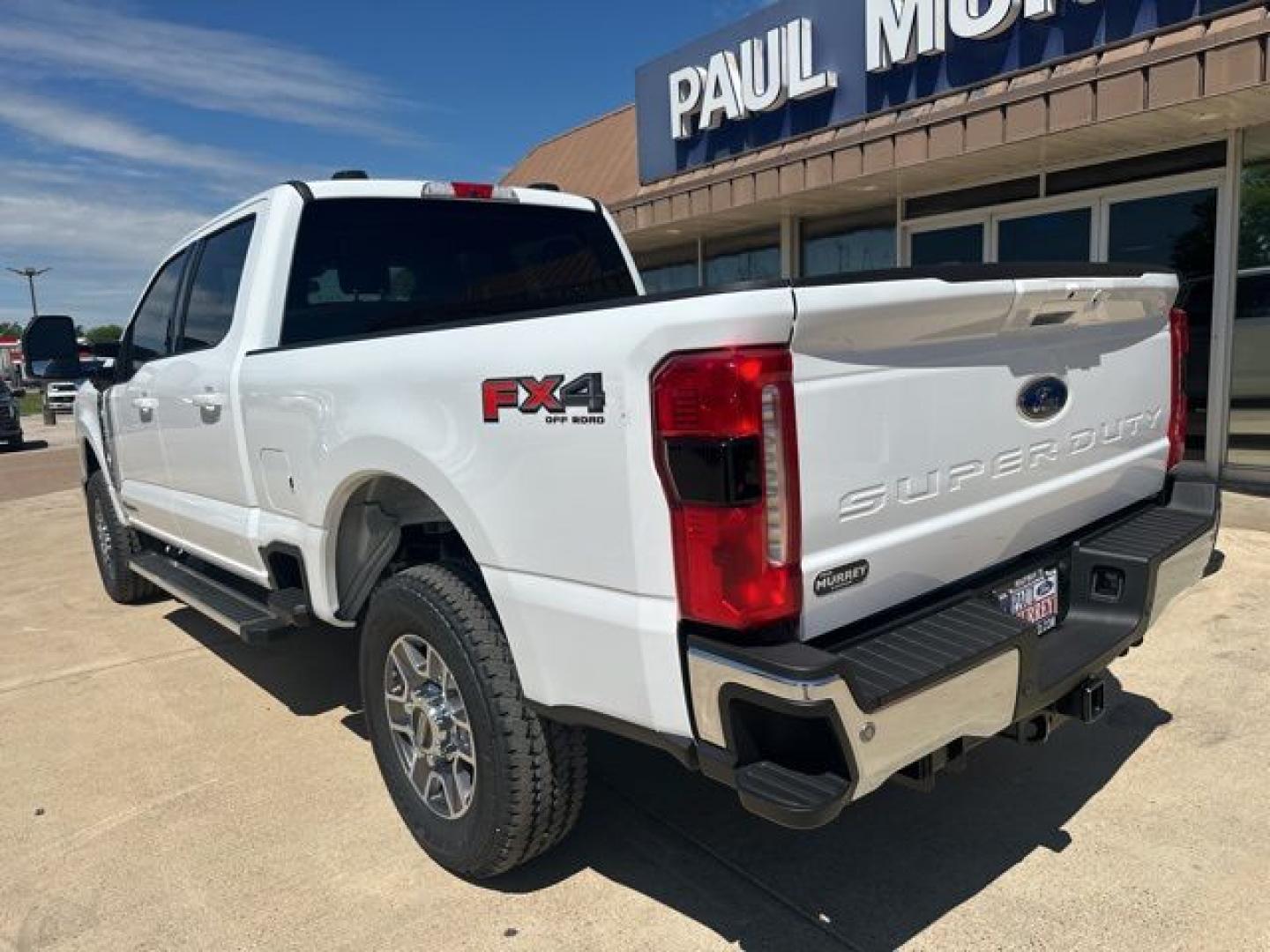 2026 Oxford White /Black Onyx Ford F-250SD Lariat (1FT8W2BT1TE) with an Power Stroke 6.7L V8 DI 32V OHV Turbodiesel engine, Automatic transmission, located at 1105 E Mulberry, Kaufman, TX, 75142, (972) 962-2151, 32.589550, -96.300926 - 4WD.<br>Oxford White 2026 Ford F-250SD 4D Crew Cab Lariat 4WD 10-Speed Automatic Power Stroke 6.7L V8 DI 32V OHV Turbodiesel - Photo#2
