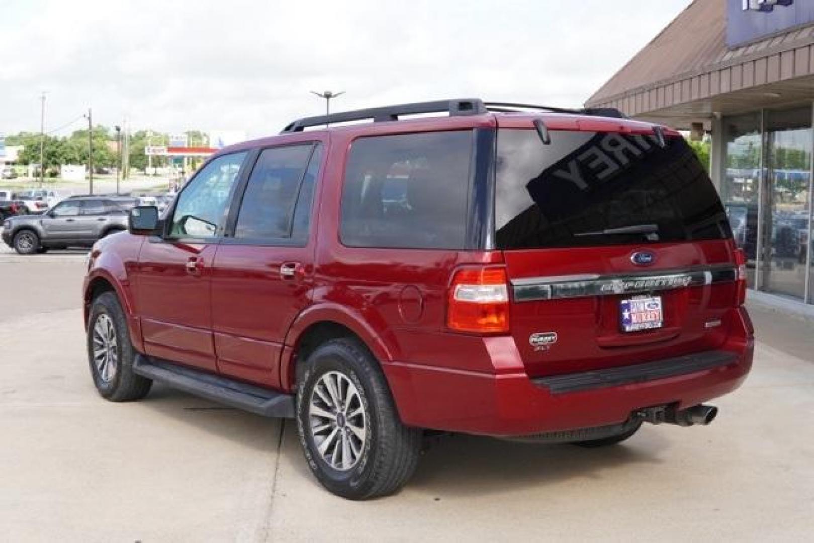 2017 Ruby Red Metallic /Dune Ford Expedition XLT (1FMJU1HT7HE) with an EcoBoost 3.5L V6 GTDi DOHC 24V Twin Turbocharged engine, Automatic transmission, located at 1105 E Mulberry, Kaufman, TX, 75142, (972) 962-2151, 32.589550, -96.300926 - Ruby Red Metallic 2017 Ford Expedition 4D Sport Utility XLT RWD 6-Speed Automatic EcoBoost 3.5L V6 GTDi DOHC 24V Twin Turbocharged<br><br><br>Recent Arrival! Odometer is 51810 miles below market average!<br><br>Awards:<br> * 2017 KBB.com 10 Most Awarded Brands * 2017 KBB.com Brand Image Awards<br - Photo#2