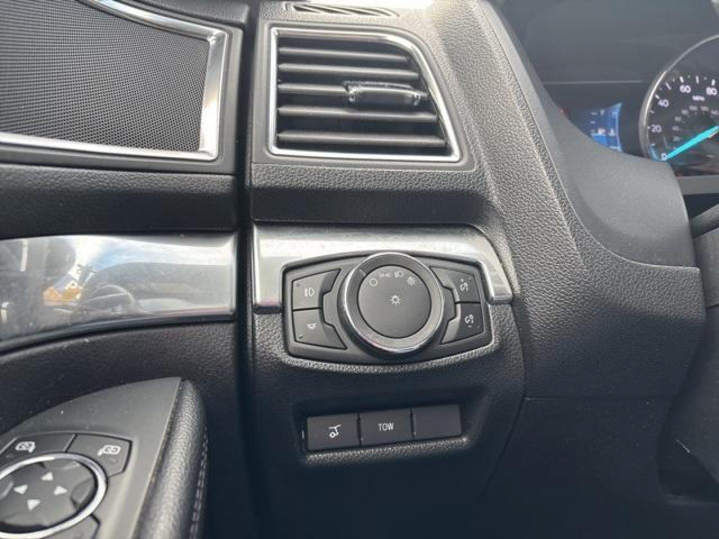 2017 Magnetic /Ebony Black Ford Explorer Sport (1FM5K8GT9HG) with an 3.5L V6 engine, Automatic transmission, located at 1105 E Mulberry, Kaufman, TX, 75142, (972) 962-2151, 32.589550, -96.300926 - Magnetic 2017 Ford Explorer 4D Sport Utility Sport 4WD 6-Speed Automatic with Select-Shift 3.5L V6 4WD.<br><br><br>Odometer is 17628 miles below market average!<br><br>Awards:<br> * 2017 KBB.com 10 Most Awarded Brands * 2017 KBB.com Brand Image Awards<br>Please call Paul Murrey Ford Inc. In Kaufm - Photo#19