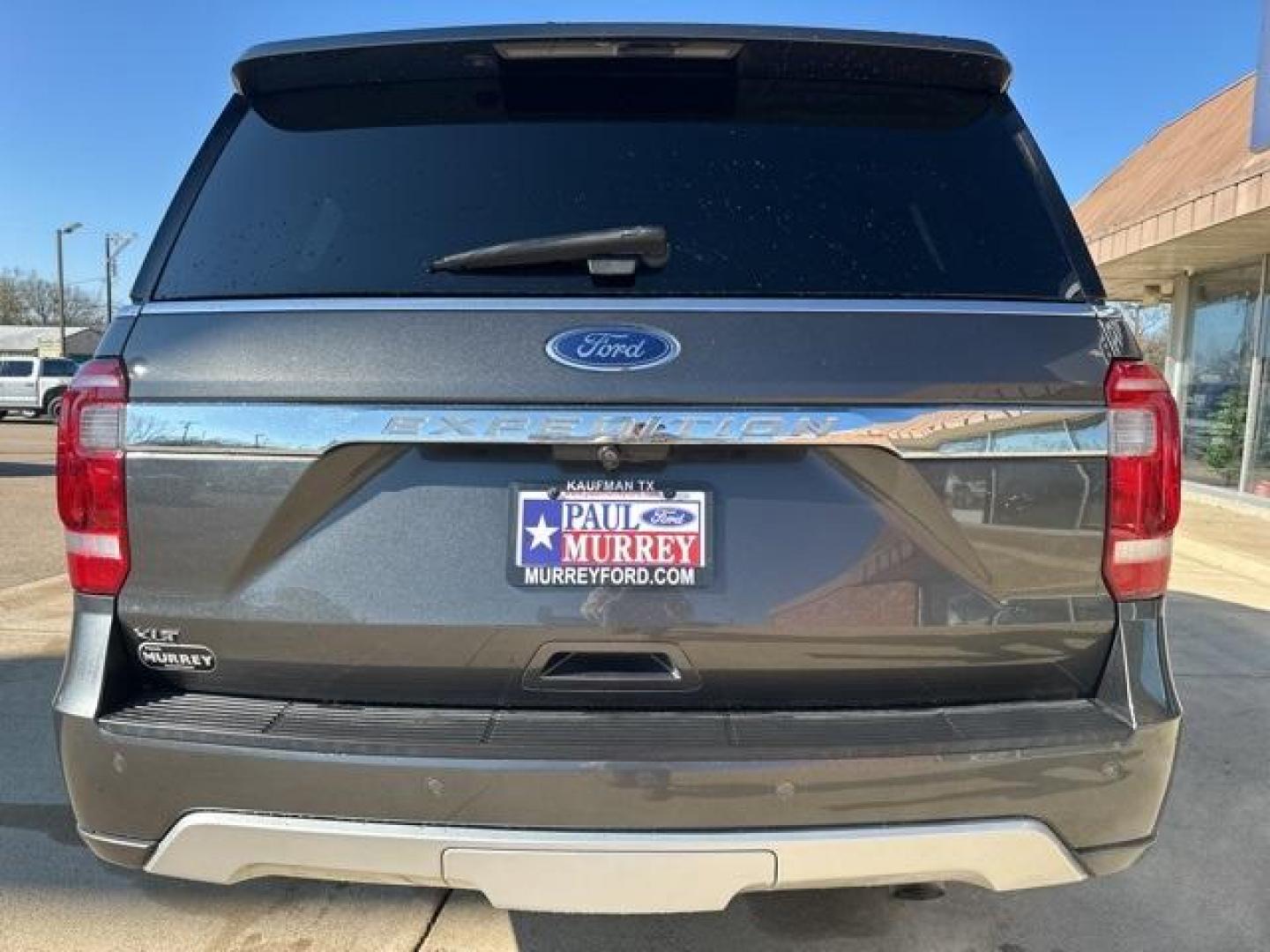 2019 Magnetic /Ebony Ford Expedition XLT (1FMJU1HT5KE) with an EcoBoost 3.5L V6 GTDi DOHC 24V Twin Turbocharged engine, Automatic transmission, located at 1105 E Mulberry, Kaufman, TX, 75142, (972) 962-2151, 32.589550, -96.300926 - Magnetic 2019 Ford Expedition 4D Sport Utility XLT RWD 10-Speed Automatic EcoBoost 3.5L V6 GTDi DOHC 24V Twin Turbocharged<br><br><br>Awards:<br> * JD Power Automotive Performance, Execution and Layout (APEAL) Study * 2019 KBB.com 10 Best Road Trip Cars * 2019 KBB.com 12 Best Family Cars * 20 - Photo#3