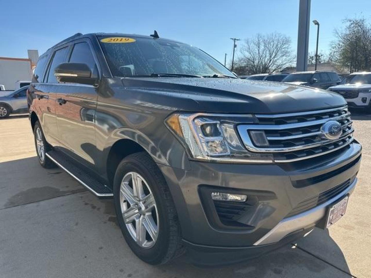 2019 Magnetic /Ebony Ford Expedition XLT (1FMJU1HT5KE) with an EcoBoost 3.5L V6 GTDi DOHC 24V Twin Turbocharged engine, Automatic transmission, located at 1105 E Mulberry, Kaufman, TX, 75142, (972) 962-2151, 32.589550, -96.300926 - Magnetic 2019 Ford Expedition 4D Sport Utility XLT RWD 10-Speed Automatic EcoBoost 3.5L V6 GTDi DOHC 24V Twin Turbocharged<br><br><br>Awards:<br> * JD Power Automotive Performance, Execution and Layout (APEAL) Study * 2019 KBB.com 10 Best Road Trip Cars * 2019 KBB.com 12 Best Family Cars * 20 - Photo#5