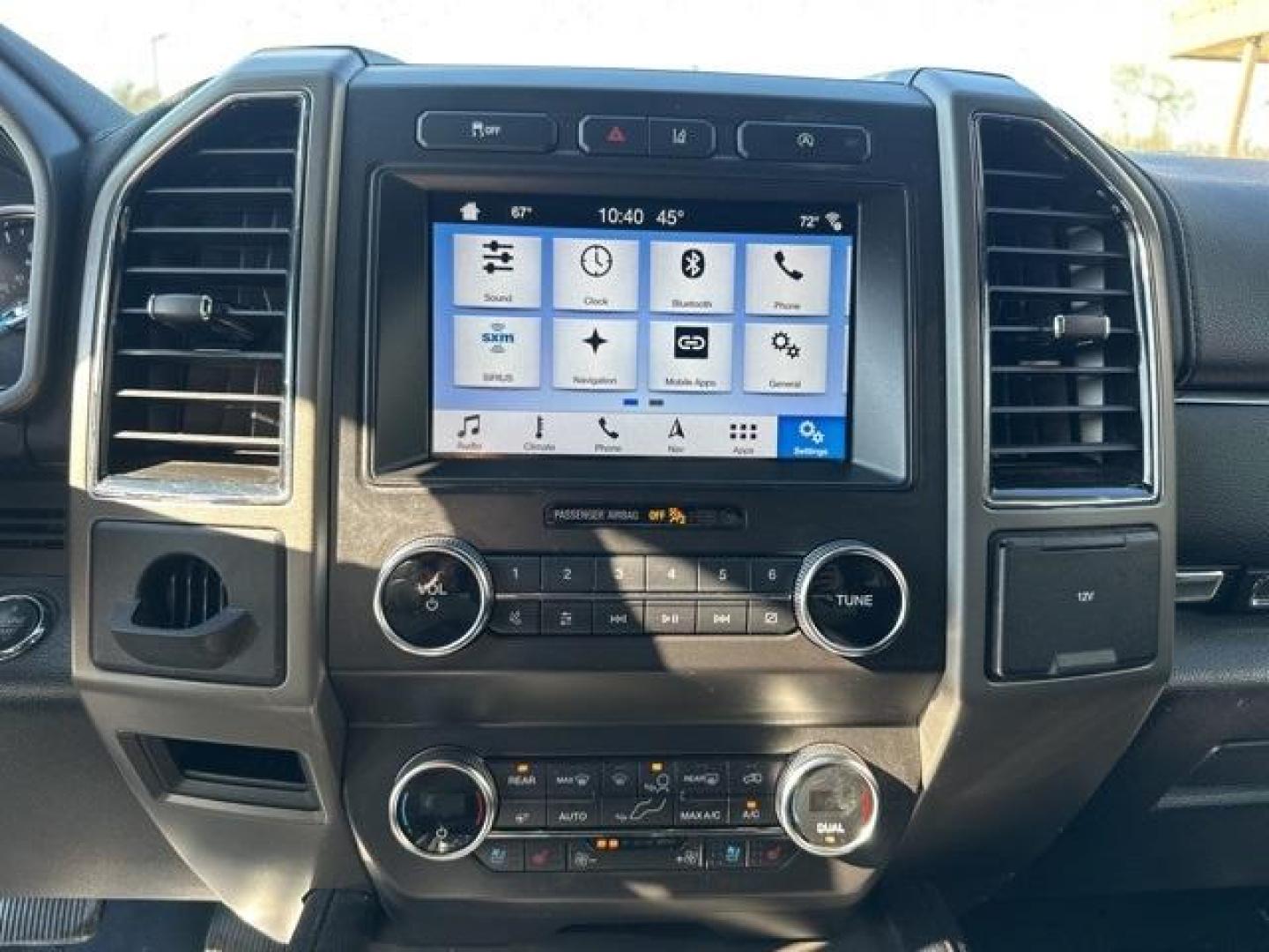 2019 Magnetic /Ebony Ford Expedition XLT (1FMJU1HT5KE) with an EcoBoost 3.5L V6 GTDi DOHC 24V Twin Turbocharged engine, Automatic transmission, located at 1105 E Mulberry, Kaufman, TX, 75142, (972) 962-2151, 32.589550, -96.300926 - Magnetic 2019 Ford Expedition 4D Sport Utility XLT RWD 10-Speed Automatic EcoBoost 3.5L V6 GTDi DOHC 24V Twin Turbocharged<br><br><br>Awards:<br> * JD Power Automotive Performance, Execution and Layout (APEAL) Study * 2019 KBB.com 10 Best Road Trip Cars * 2019 KBB.com 12 Best Family Cars * 20 - Photo#9