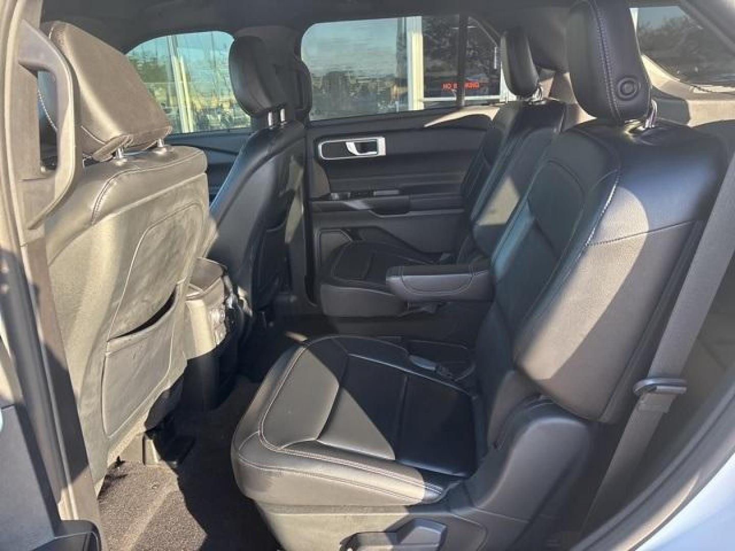 2020 White /Ebony With Light Slate Uppers Ford Explorer XLT (1FMSK7DH8LG) with an 2.3L EcoBoost I-4 engine, Automatic transmission, located at 1105 E Mulberry, Kaufman, TX, 75142, (972) 962-2151, 32.589550, -96.300926 - White 2020 Ford Explorer 4D Sport Utility XLT RWD 10-Speed Automatic 2.3L EcoBoost I-4<br><br><br>21/28 City/Highway MPG<br><br>Awards:<br> * 2020 KBB.com 10 Best SUVs Worth Waiting For * 2020 KBB.com 10 Favorite New-for-2020 Cars<br>Please call Paul Murrey Ford Inc. In Kaufman Texas A Family Dea - Photo#13