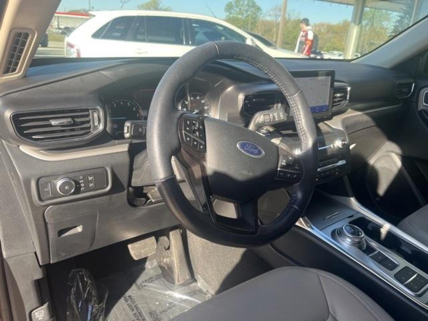 2020 Red /Sandstone Ford Explorer XLT (1FMSK7DH0LG) with an 2.3L EcoBoost I-4 engine, Automatic transmission, located at 1105 E Mulberry, Kaufman, TX, 75142, (972) 962-2151, 32.589550, -96.300926 - Red 2020 Ford Explorer 4D Sport Utility XLT RWD 10-Speed Automatic 2.3L EcoBoost I-4<br><br><br>21/28 City/Highway MPG<br><br>Awards:<br> * 2020 KBB.com 10 Favorite New-for-2020 Cars * 2020 KBB.com 10 Best SUVs Worth Waiting For<br>Please call Paul Murrey Ford Inc. In Kaufman Texas A Family Deale - Photo#15