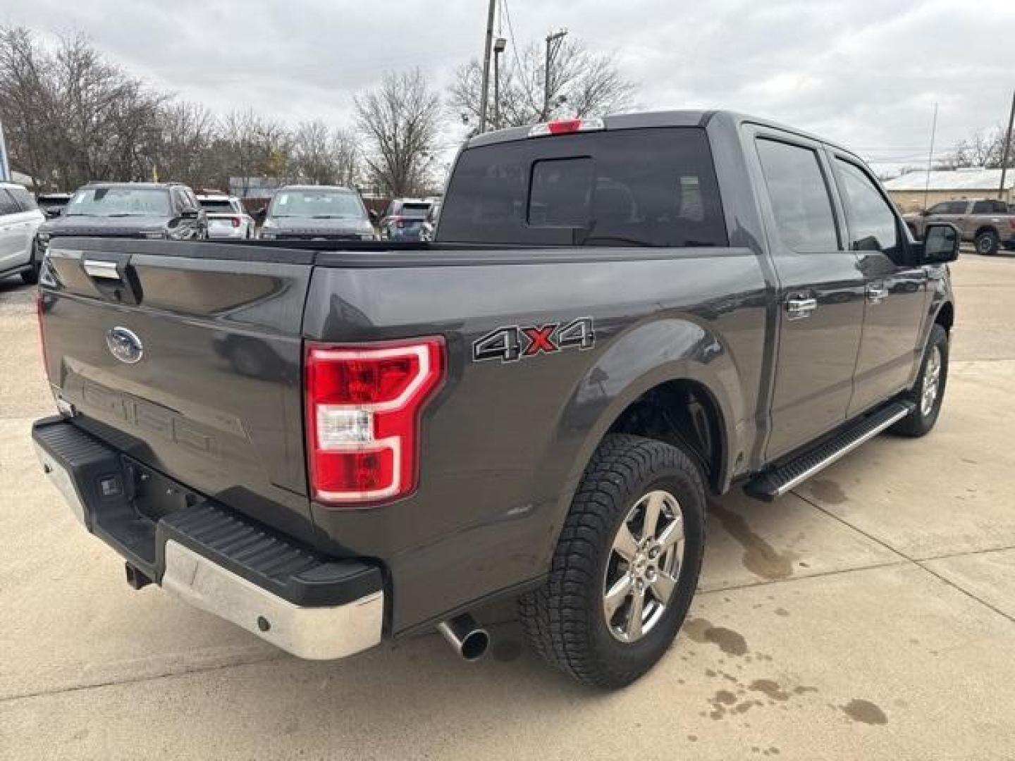 2020 Magnetic /Medium Earth Gray Ford F-150 XLT (1FTEW1E55LK) with an 5.0L V8 engine, Automatic transmission, located at 1105 E Mulberry, Kaufman, TX, 75142, (972) 962-2151, 32.589550, -96.300926 - Magnetic 2020 Ford F-150 4D SuperCrew XLT 4WD 10-Speed Automatic 5.0L V8 4WD.<br><br><br>Recent Arrival! Odometer is 19100 miles below market average!<br><br><br>Please call Paul Murrey Ford Inc. In Kaufman Texas A Family Dealership Since 1952 Serving the Dallas Fort Worth and East Texas areas for o - Photo#17