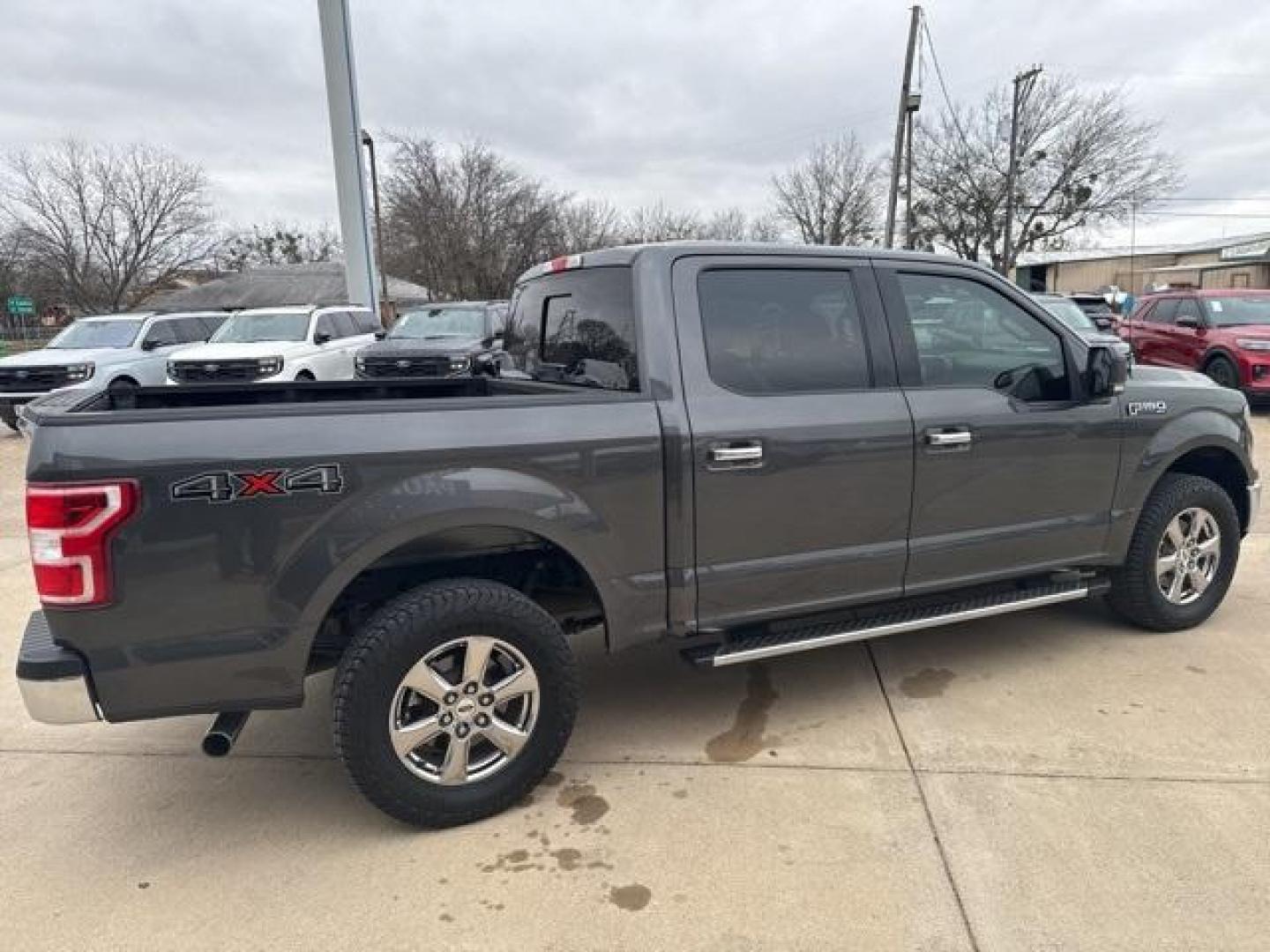 2020 Magnetic /Medium Earth Gray Ford F-150 XLT (1FTEW1E55LK) with an 5.0L V8 engine, Automatic transmission, located at 1105 E Mulberry, Kaufman, TX, 75142, (972) 962-2151, 32.589550, -96.300926 - Magnetic 2020 Ford F-150 4D SuperCrew XLT 4WD 10-Speed Automatic 5.0L V8 4WD.<br><br><br>Recent Arrival! Odometer is 19100 miles below market average!<br><br><br>Please call Paul Murrey Ford Inc. In Kaufman Texas A Family Dealership Since 1952 Serving the Dallas Fort Worth and East Texas areas for o - Photo#18