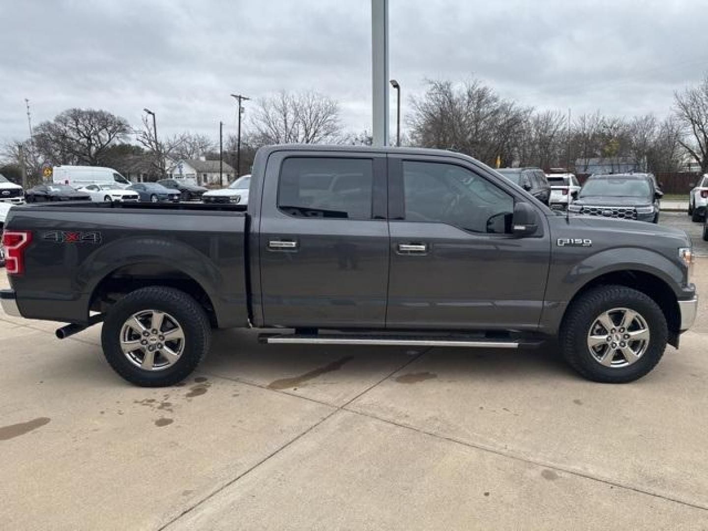 2020 Magnetic /Medium Earth Gray Ford F-150 XLT (1FTEW1E55LK) with an 5.0L V8 engine, Automatic transmission, located at 1105 E Mulberry, Kaufman, TX, 75142, (972) 962-2151, 32.589550, -96.300926 - Magnetic 2020 Ford F-150 4D SuperCrew XLT 4WD 10-Speed Automatic 5.0L V8 4WD.<br><br><br>Recent Arrival! Odometer is 19100 miles below market average!<br><br><br>Please call Paul Murrey Ford Inc. In Kaufman Texas A Family Dealership Since 1952 Serving the Dallas Fort Worth and East Texas areas for o - Photo#20