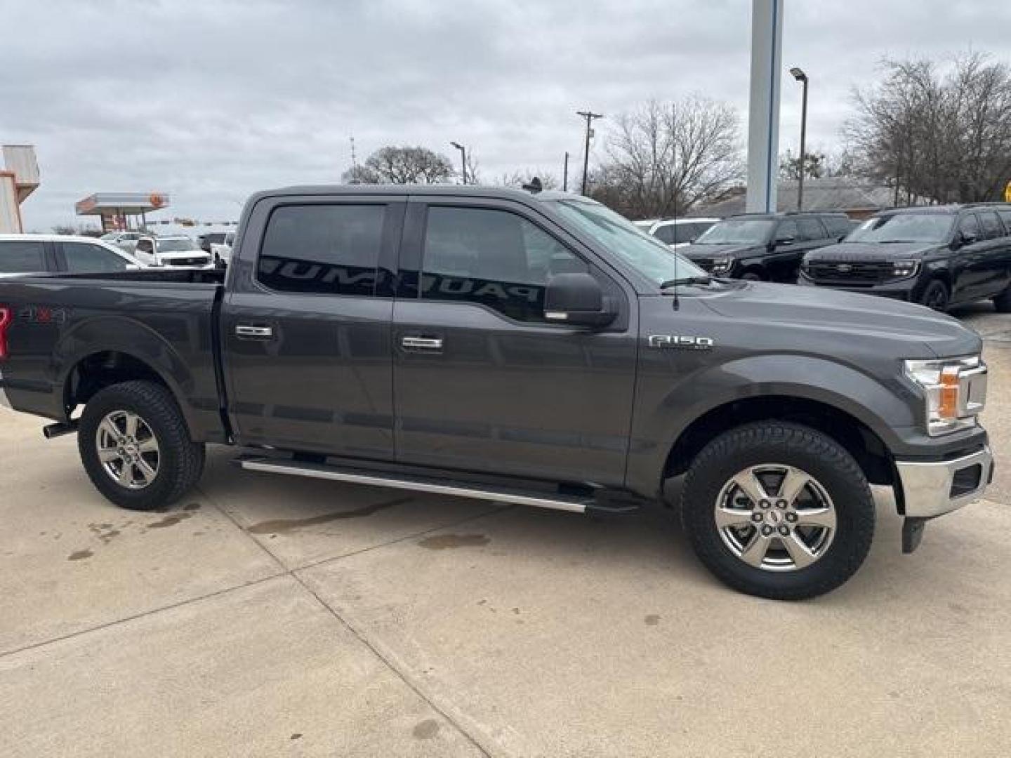 2020 Magnetic /Medium Earth Gray Ford F-150 XLT (1FTEW1E55LK) with an 5.0L V8 engine, Automatic transmission, located at 1105 E Mulberry, Kaufman, TX, 75142, (972) 962-2151, 32.589550, -96.300926 - Magnetic 2020 Ford F-150 4D SuperCrew XLT 4WD 10-Speed Automatic 5.0L V8 4WD.<br><br><br>Recent Arrival! Odometer is 19100 miles below market average!<br><br><br>Please call Paul Murrey Ford Inc. In Kaufman Texas A Family Dealership Since 1952 Serving the Dallas Fort Worth and East Texas areas for o - Photo#21