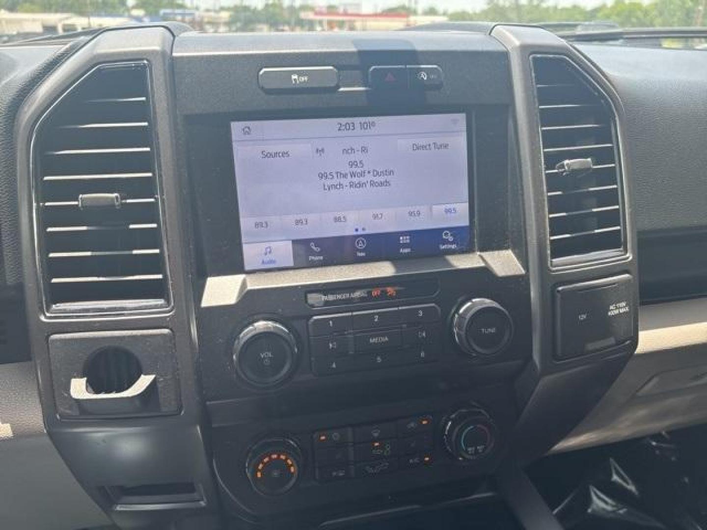 2020 Blue /Medium Earth Gray Ford F-150 XLT (1FTEW1C59LK) with an 5.0L V8 engine, Automatic transmission, located at 1105 E Mulberry, Kaufman, TX, 75142, (972) 962-2151, 32.589550, -96.300926 - Blue 2020 Ford F-150 4D SuperCrew XLT RWD 10-Speed Automatic 5.0L V8 Priced below KBB Fair Purchase Price!<br><br><br>Recent Arrival! Odometer is 37856 miles below market average!<br><br><br>Please call Paul Murrey Ford Inc. In Kaufman Texas A Family Dealership Since 1952 Serving the Dallas Fort Wor - Photo#21