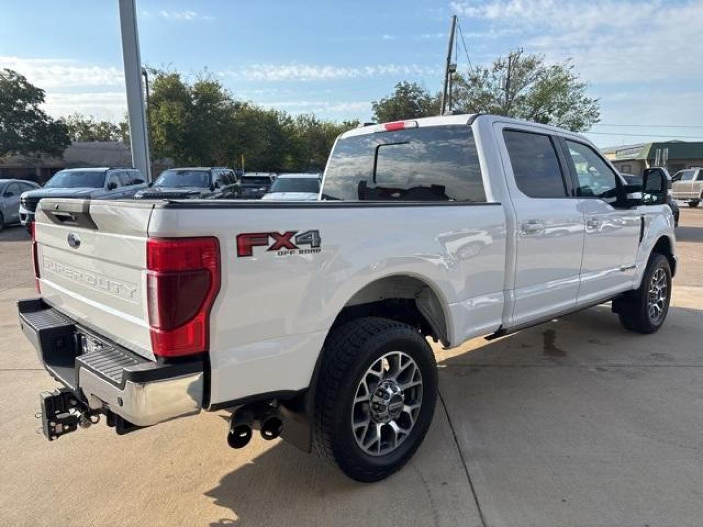 2020 Oxford White /Black Ford F-350SD Lariat (1FT8W3BT6LE) with an Power Stroke 6.7L V8 DI 32V OHV Turbodiesel engine, Automatic transmission, located at 1105 E Mulberry, Kaufman, TX, 75142, (972) 962-2151, 32.589550, -96.300926 - Oxford White 2020 Ford F-350SD 4D Crew Cab Lariat 4WD 10-Speed Automatic Power Stroke 6.7L V8 DI 32V OHV Turbodiesel 4WD.<br><br><br>Please call Paul Murrey Ford Inc. In Kaufman Texas A Family Dealership Since 1952 Serving the Dallas Fort Worth and East Texas areas for over 70 years. Please call 972 - Photo#4