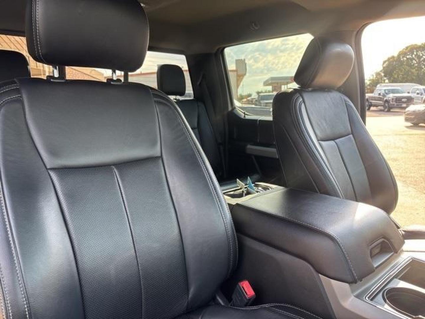 2020 Oxford White /Black Ford F-350SD Lariat (1FT8W3BT6LE) with an Power Stroke 6.7L V8 DI 32V OHV Turbodiesel engine, Automatic transmission, located at 1105 E Mulberry, Kaufman, TX, 75142, (972) 962-2151, 32.589550, -96.300926 - Oxford White 2020 Ford F-350SD 4D Crew Cab Lariat 4WD 10-Speed Automatic Power Stroke 6.7L V8 DI 32V OHV Turbodiesel 4WD.<br><br><br>Please call Paul Murrey Ford Inc. In Kaufman Texas A Family Dealership Since 1952 Serving the Dallas Fort Worth and East Texas areas for over 70 years. Please call 972 - Photo#19