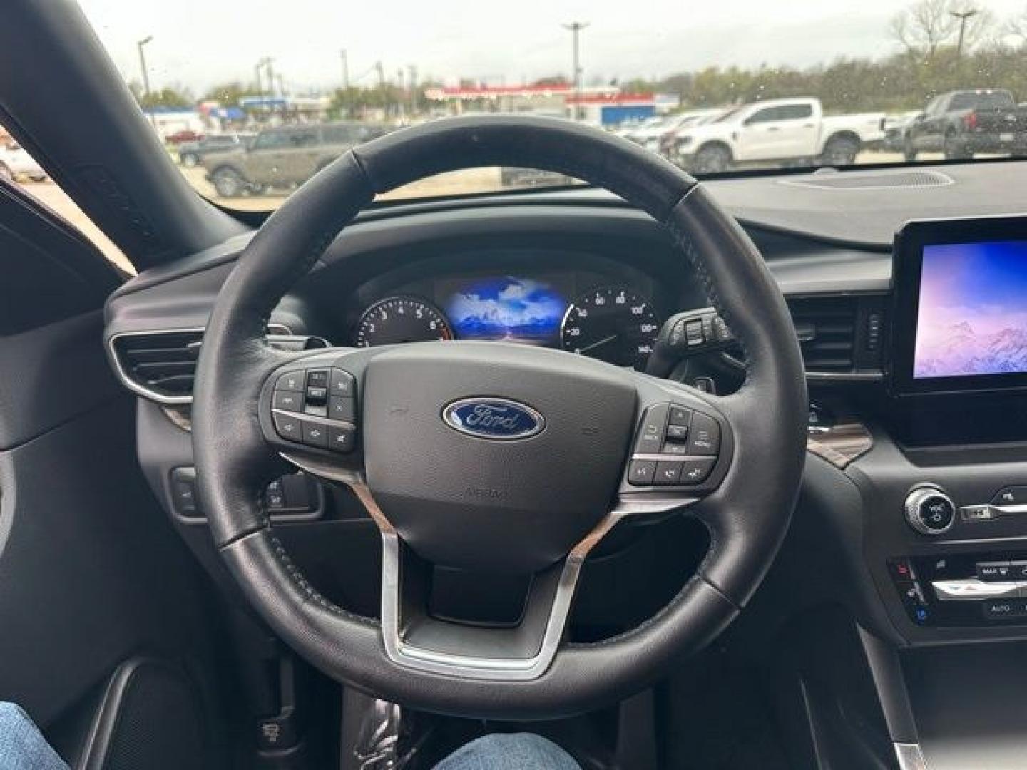 2020 Silver /Ebony With Light Slate Uppers Ford Explorer Limited (1FMSK7FH2LG) with an 2.3L EcoBoost I-4 engine, Automatic transmission, located at 1105 E Mulberry, Kaufman, TX, 75142, (972) 962-2151, 32.589550, -96.300926- Photo#10
