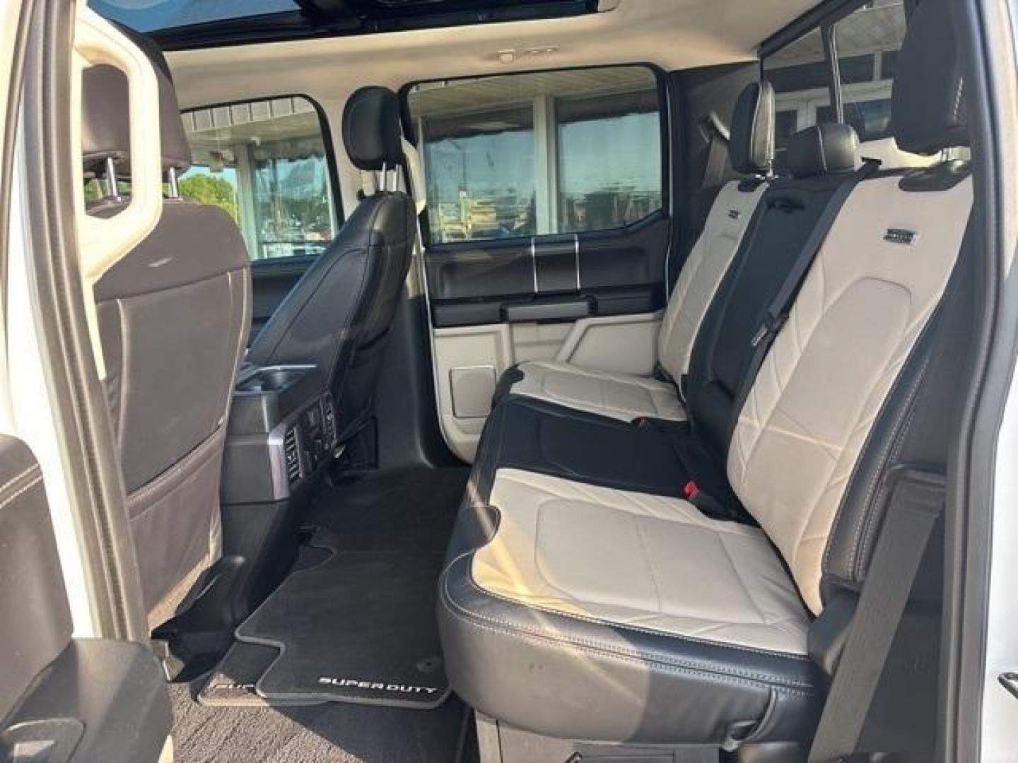 2021 White /Highland Tan Ford F-250SD Limited (1FT7W2BT1ME) with an Power Stroke 6.7L V8 DI 32V OHV Turbodiesel engine, Automatic transmission, located at 1105 E Mulberry, Kaufman, TX, 75142, (972) 962-2151, 32.589550, -96.300926 - White 2021 Ford F-250SD 4D Crew Cab Limited 4WD 10-Speed Automatic Power Stroke 6.7L V8 DI 32V OHV Turbodiesel 4WD.<br><br><br>Please call Paul Murrey Ford Inc. In Kaufman Texas A Family Dealership Since 1952 Serving the Dallas Fort Worth and East Texas areas for over 70 years. Please call 972-962-2 - Photo#19