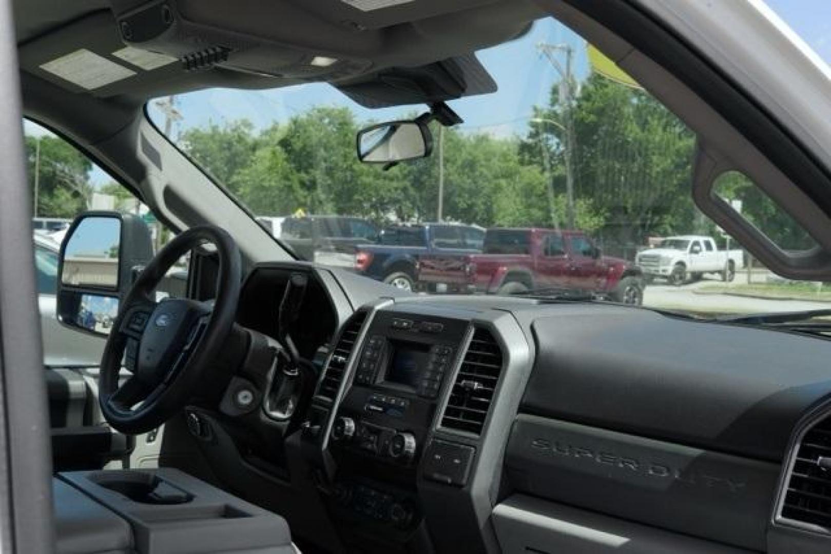 2021 Oxford White /Medium Earth Gray Ford F-450SD XL (1FDUF4GT7MD) with an Power Stroke 6.7L V8 DI 32V OHV Turbodiesel engine, Automatic transmission, located at 1105 E Mulberry, Kaufman, TX, 75142, (972) 962-2151, 32.589550, -96.300926 - Oxford White 2021 Ford F-450SD 2D Standard Cab XL DRW RWD 10-Speed Automatic Power Stroke 6.7L V8 DI 32V OHV Turbodiesel<br><br><br>Recent Arrival!<br><br><br>Please call Paul Murrey Ford Inc. In Kaufman Texas A Family Dealership Since 1952 Serving the Dallas Fort Worth and East Texas areas for over - Photo#15