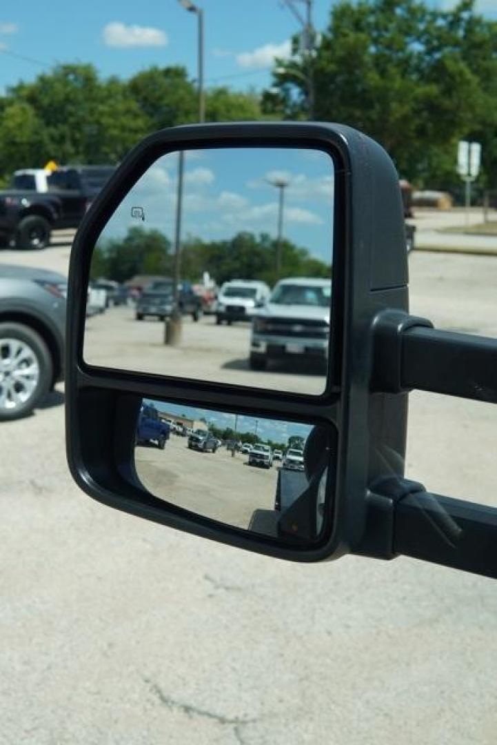 2021 Oxford White /Medium Earth Gray Ford F-450SD XL (1FDUF4GT7MD) with an Power Stroke 6.7L V8 DI 32V OHV Turbodiesel engine, Automatic transmission, located at 1105 E Mulberry, Kaufman, TX, 75142, (972) 962-2151, 32.589550, -96.300926 - Oxford White 2021 Ford F-450SD 2D Standard Cab XL DRW RWD 10-Speed Automatic Power Stroke 6.7L V8 DI 32V OHV Turbodiesel<br><br><br>Recent Arrival!<br><br><br>Please call Paul Murrey Ford Inc. In Kaufman Texas A Family Dealership Since 1952 Serving the Dallas Fort Worth and East Texas areas for over - Photo#18