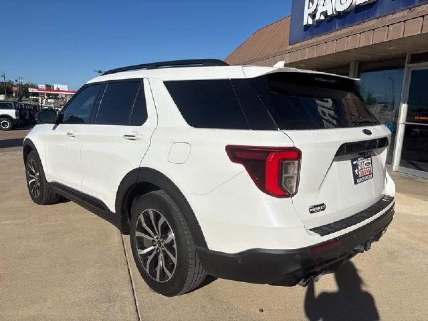 2021 White /Ebony With Light Slate Uppers Ford Explorer ST (1FM5K8GC2MG) with an 3.0L EcoBoost V6 engine, Automatic transmission, located at 1105 E Mulberry, Kaufman, TX, 75142, (972) 962-2151, 32.589550, -96.300926 - White 2021 Ford Explorer 4D Sport Utility ST 4WD 10-Speed Automatic 3.0L EcoBoost V6 4WD.<br><br><br>Please call Paul Murrey Ford Inc. In Kaufman Texas A Family Dealership Since 1952 Serving the Dallas Fort Worth and East Texas areas for over 70 years. Please call 972-962-2151 www.murreyford.com www - Photo#3