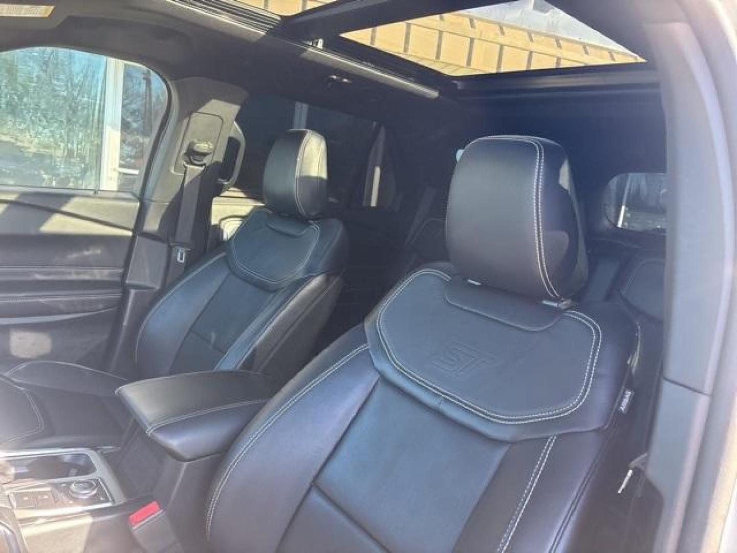 2021 White /Ebony With Light Slate Uppers Ford Explorer ST (1FM5K8GC2MG) with an 3.0L EcoBoost V6 engine, Automatic transmission, located at 1105 E Mulberry, Kaufman, TX, 75142, (972) 962-2151, 32.589550, -96.300926 - White 2021 Ford Explorer 4D Sport Utility ST 4WD 10-Speed Automatic 3.0L EcoBoost V6 4WD.<br><br><br>Please call Paul Murrey Ford Inc. In Kaufman Texas A Family Dealership Since 1952 Serving the Dallas Fort Worth and East Texas areas for over 70 years. Please call 972-962-2151 www.murreyford.com www - Photo#10