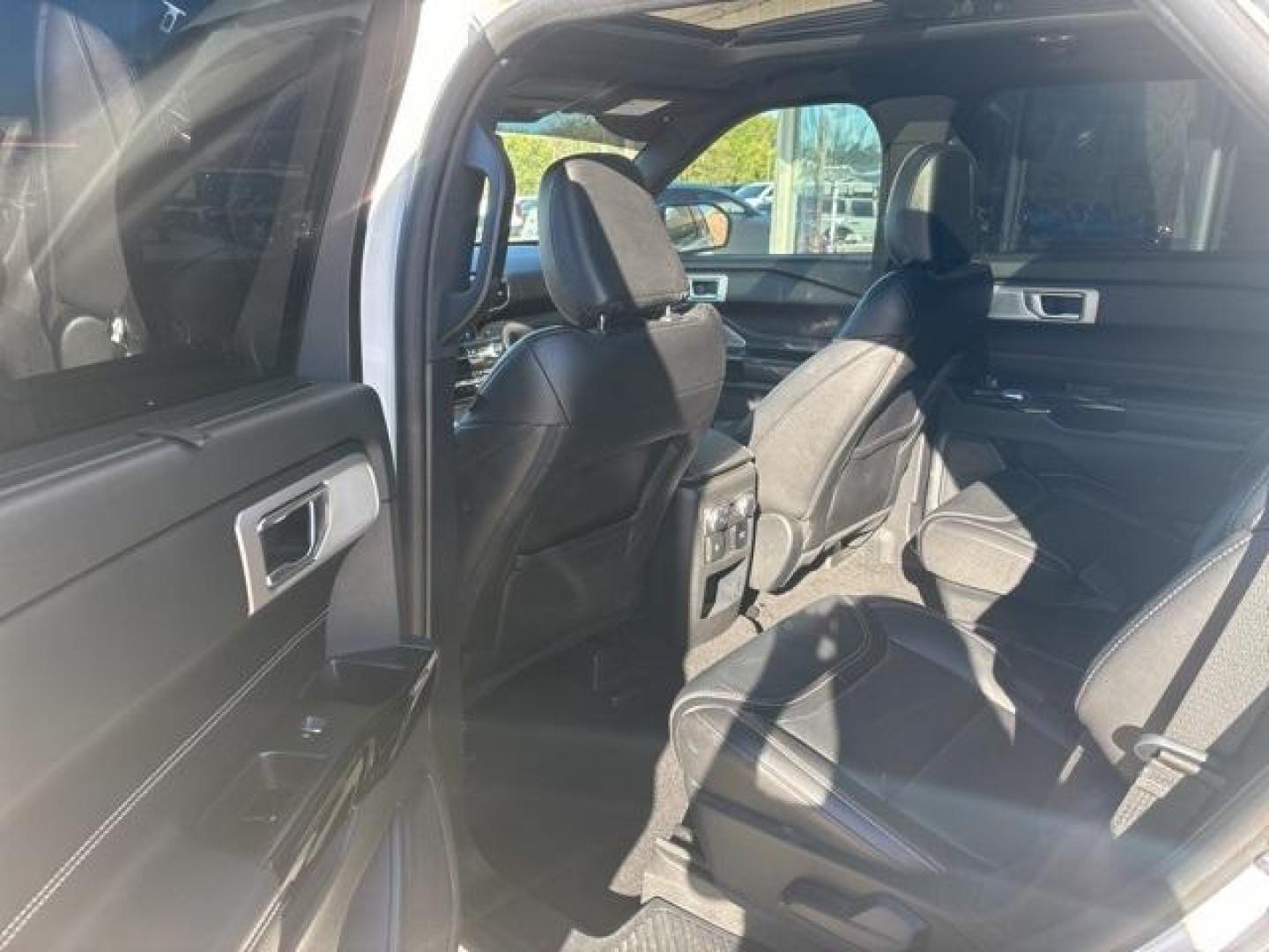 2021 White /Ebony With Light Slate Uppers Ford Explorer ST (1FM5K8GC2MG) with an 3.0L EcoBoost V6 engine, Automatic transmission, located at 1105 E Mulberry, Kaufman, TX, 75142, (972) 962-2151, 32.589550, -96.300926 - White 2021 Ford Explorer 4D Sport Utility ST 4WD 10-Speed Automatic 3.0L EcoBoost V6 4WD.<br><br><br>Please call Paul Murrey Ford Inc. In Kaufman Texas A Family Dealership Since 1952 Serving the Dallas Fort Worth and East Texas areas for over 70 years. Please call 972-962-2151 www.murreyford.com www - Photo#13