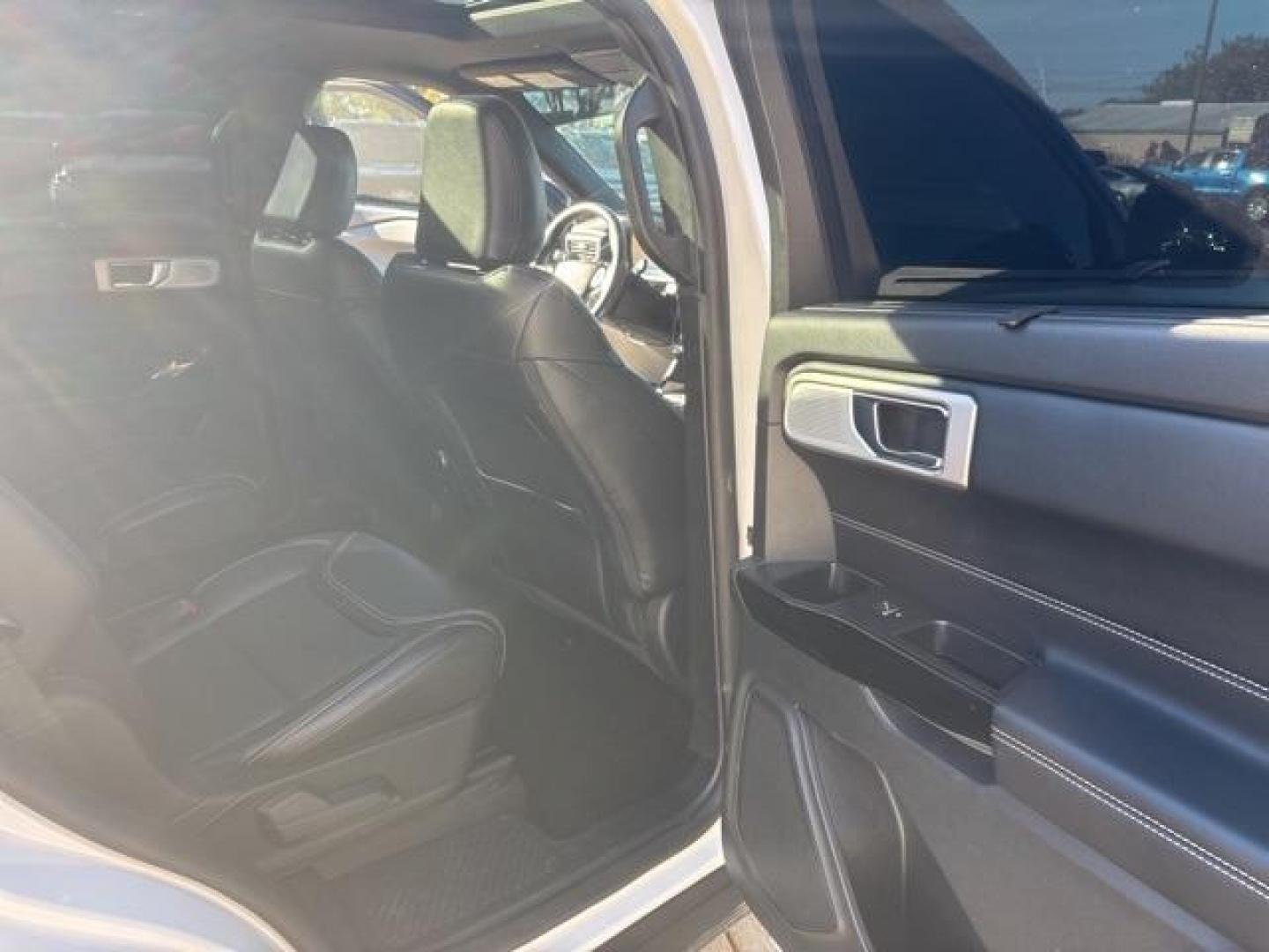 2021 White /Ebony With Light Slate Uppers Ford Explorer ST (1FM5K8GC2MG) with an 3.0L EcoBoost V6 engine, Automatic transmission, located at 1105 E Mulberry, Kaufman, TX, 75142, (972) 962-2151, 32.589550, -96.300926 - White 2021 Ford Explorer 4D Sport Utility ST 4WD 10-Speed Automatic 3.0L EcoBoost V6 4WD.<br><br><br>Please call Paul Murrey Ford Inc. In Kaufman Texas A Family Dealership Since 1952 Serving the Dallas Fort Worth and East Texas areas for over 70 years. Please call 972-962-2151 www.murreyford.com www - Photo#20