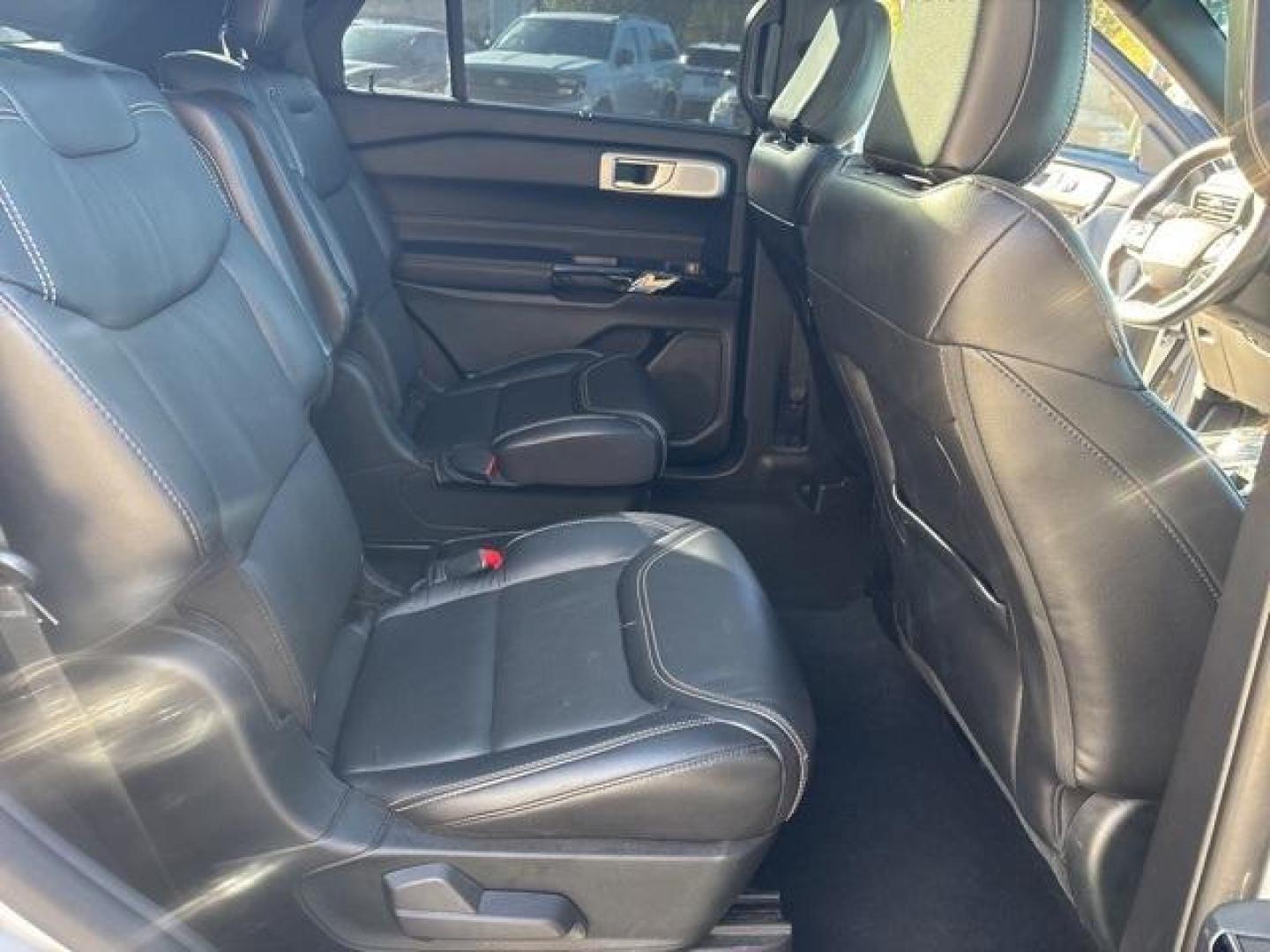 2021 White /Ebony With Light Slate Uppers Ford Explorer ST (1FM5K8GC2MG) with an 3.0L EcoBoost V6 engine, Automatic transmission, located at 1105 E Mulberry, Kaufman, TX, 75142, (972) 962-2151, 32.589550, -96.300926 - White 2021 Ford Explorer 4D Sport Utility ST 4WD 10-Speed Automatic 3.0L EcoBoost V6 4WD.<br><br><br>Please call Paul Murrey Ford Inc. In Kaufman Texas A Family Dealership Since 1952 Serving the Dallas Fort Worth and East Texas areas for over 70 years. Please call 972-962-2151 www.murreyford.com www - Photo#21