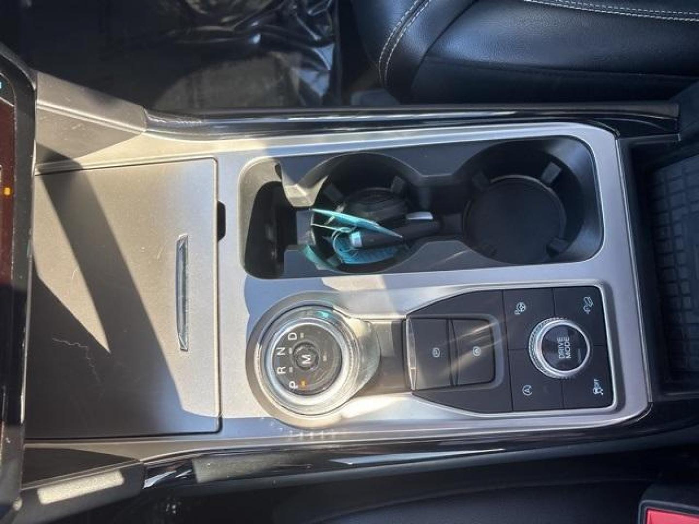 2021 White /Ebony With Light Slate Uppers Ford Explorer ST (1FM5K8GC2MG) with an 3.0L EcoBoost V6 engine, Automatic transmission, located at 1105 E Mulberry, Kaufman, TX, 75142, (972) 962-2151, 32.589550, -96.300926 - White 2021 Ford Explorer 4D Sport Utility ST 4WD 10-Speed Automatic 3.0L EcoBoost V6 4WD.<br><br><br>Please call Paul Murrey Ford Inc. In Kaufman Texas A Family Dealership Since 1952 Serving the Dallas Fort Worth and East Texas areas for over 70 years. Please call 972-962-2151 www.murreyford.com www - Photo#24