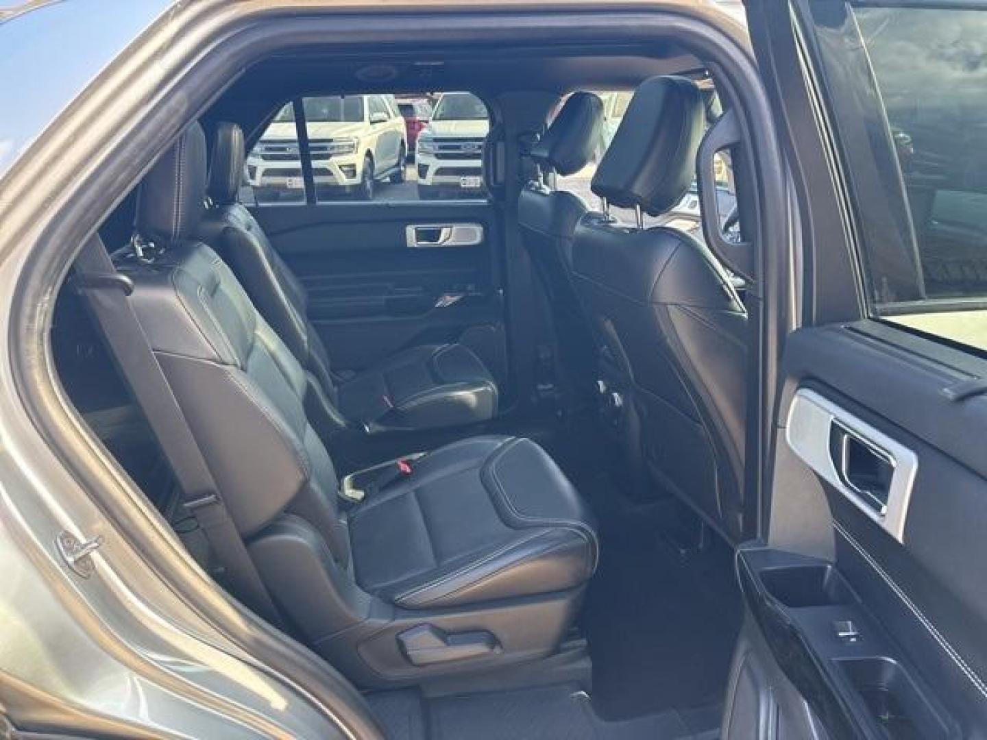 2021 Silver /Ebony With Light Slate Uppers Ford Explorer ST (1FM5K8GC3MG) with an 3.0L EcoBoost V6 engine, Automatic transmission, located at 1105 E Mulberry, Kaufman, TX, 75142, (972) 962-2151, 32.589550, -96.300926 - Silver 2021 Ford Explorer 4D Sport Utility ST 4WD 10-Speed Automatic 3.0L EcoBoost V6 4WD. Priced below KBB Fair Purchase Price!<br><br><br>Please call Paul Murrey Ford Inc. In Kaufman Texas A Family Dealership Since 1952 Serving the Dallas Fort Worth and East Texas areas for over 70 years. Please c - Photo#13