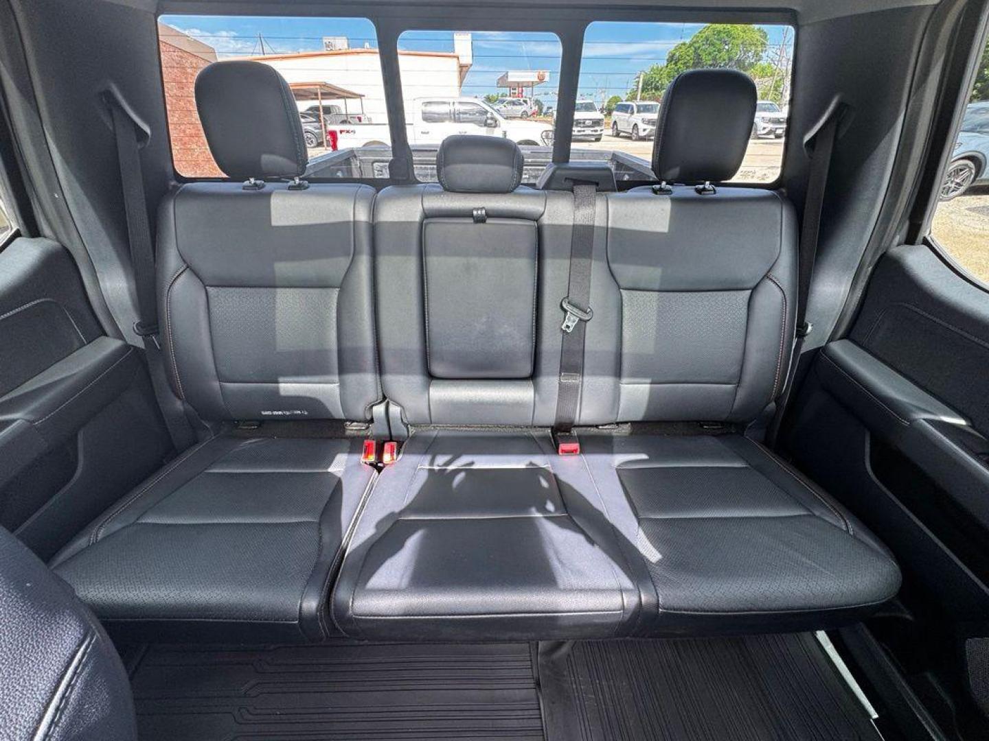 2021 Gray Metallic /Black Ford F-150 Lariat (1FTFW1E85MK) with an 3.5L V6 EcoBoost engine, Automatic transmission, located at 1105 E Mulberry, Kaufman, TX, 75142, (972) 962-2151, 32.589550, -96.300926 - Gray Metallic 2021 Ford F-150 4D SuperCrew Lariat 4WD 10-Speed Automatic 3.5L V6 EcoBoost 4WD. Priced below KBB Fair Purchase Price!<br><br><br>Awards:<br> * NACTOY 2021 North American Truck of the Year<br>Please call Paul Murrey Ford Inc. In Kaufman Texas A Family Dealership Since 1952 Serving the - Photo#22