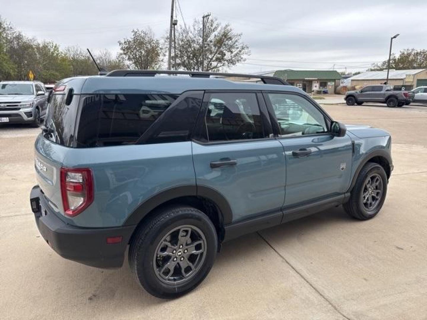 2021 Area 51 /Ebony Ford Bronco Sport Big Bend (3FMCR9B6XMR) with an 1.5L EcoBoost engine, Automatic transmission, located at 1105 E Mulberry, Kaufman, TX, 75142, (972) 962-2151, 32.589550, -96.300926 - Area 51 2021 Ford Bronco Sport 4D Sport Utility Big Bend 4WD 8-Speed Automatic 1.5L EcoBoost Priced below KBB Fair Purchase Price!<br><br><br>Recent Arrival! 25/28 City/Highway MPG<br><br>Awards:<br> * JD Power Automotive Performance, Execution and Layout (APEAL) Study<br>Please call Paul Murrey Fo - Photo#5