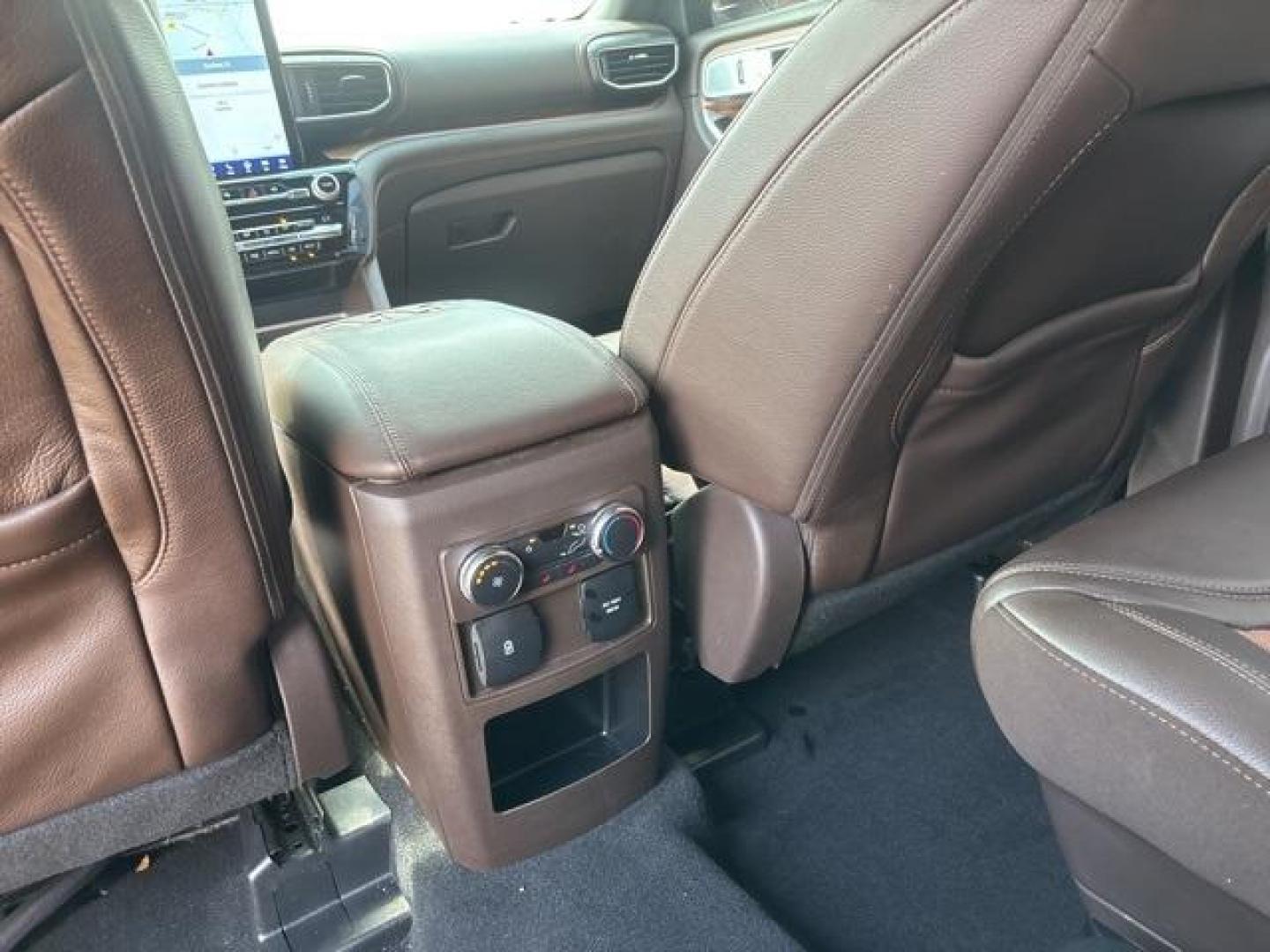 2021 White /Java Ford Explorer King Ranch (1FM5K8LC8MG) with an 3.0L EcoBoost V6 engine, Automatic transmission, located at 1105 E Mulberry, Kaufman, TX, 75142, (972) 962-2151, 32.589550, -96.300926 - White 2021 Ford Explorer 4D Sport Utility King Ranch 4WD 10-Speed Automatic 3.0L EcoBoost V6 4WD.<br><br><br>Please call Paul Murrey Ford Inc. In Kaufman Texas A Family Dealership Since 1952 Serving the Dallas Fort Worth and East Texas areas for over 70 years. Please call 972-962-2151 www.murreyford - Photo#13