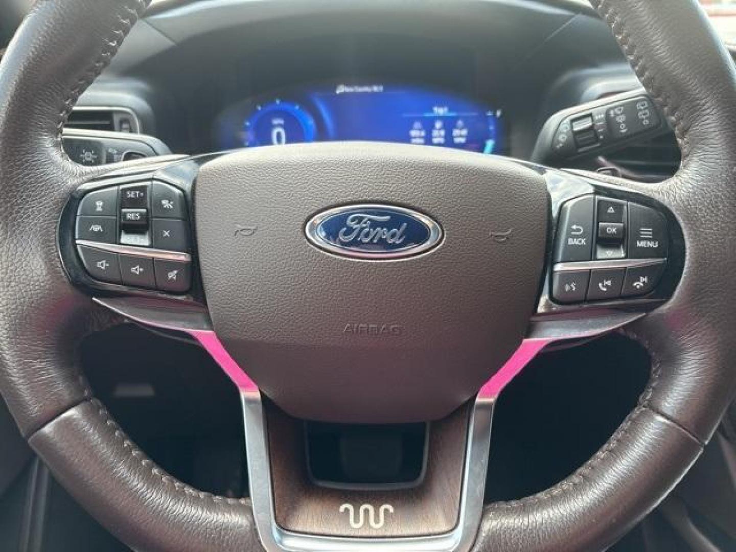 2021 White /Java Ford Explorer King Ranch (1FM5K8LC8MG) with an 3.0L EcoBoost V6 engine, Automatic transmission, located at 1105 E Mulberry, Kaufman, TX, 75142, (972) 962-2151, 32.589550, -96.300926 - White 2021 Ford Explorer 4D Sport Utility King Ranch 4WD 10-Speed Automatic 3.0L EcoBoost V6 4WD.<br><br><br>Please call Paul Murrey Ford Inc. In Kaufman Texas A Family Dealership Since 1952 Serving the Dallas Fort Worth and East Texas areas for over 70 years. Please call 972-962-2151 www.murreyford - Photo#21