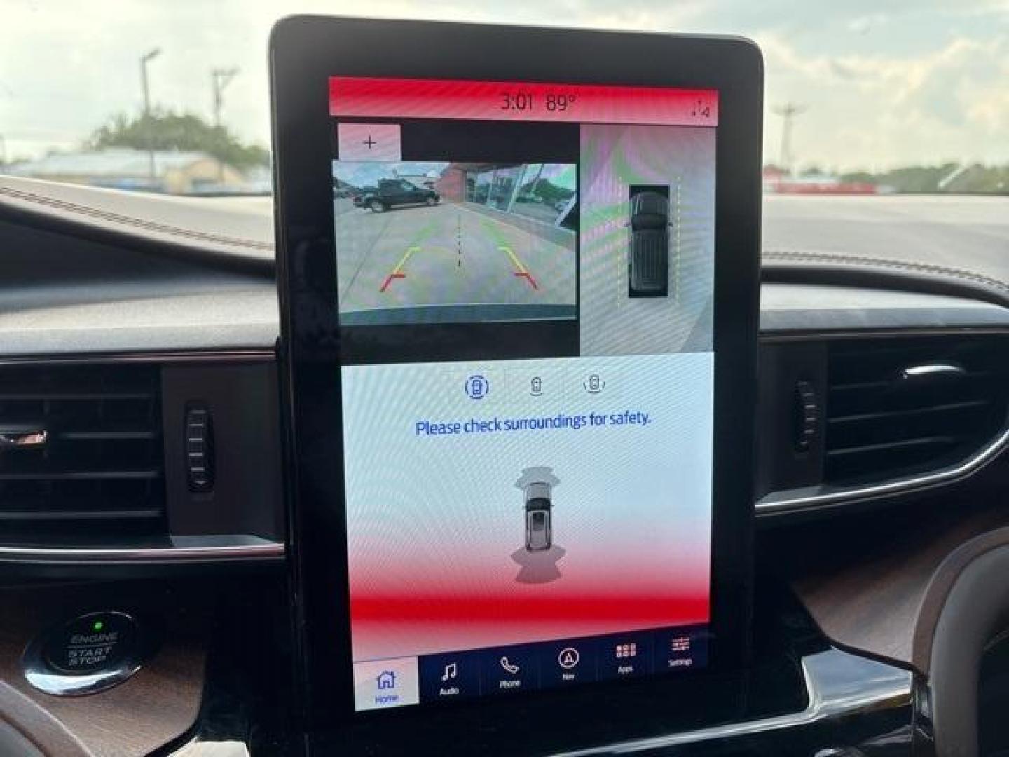 2021 White /Java Ford Explorer King Ranch (1FM5K8LC8MG) with an 3.0L EcoBoost V6 engine, Automatic transmission, located at 1105 E Mulberry, Kaufman, TX, 75142, (972) 962-2151, 32.589550, -96.300926 - White 2021 Ford Explorer 4D Sport Utility King Ranch 4WD 10-Speed Automatic 3.0L EcoBoost V6 4WD.<br><br><br>Please call Paul Murrey Ford Inc. In Kaufman Texas A Family Dealership Since 1952 Serving the Dallas Fort Worth and East Texas areas for over 70 years. Please call 972-962-2151 www.murreyford - Photo#26