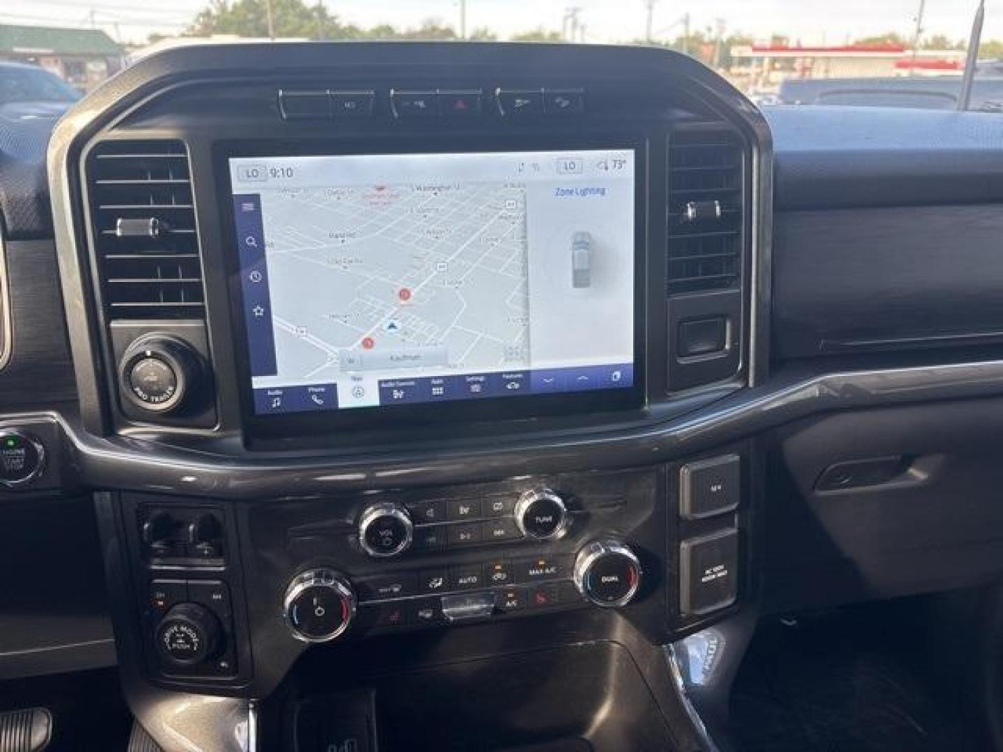 2022 Oxford White /Black Ford F-150 XLT (1FTFW1E59NK) with an 5.0L V8 engine, Automatic transmission, located at 1105 E Mulberry, Kaufman, TX, 75142, (972) 962-2151, 32.589550, -96.300926 - Photo#21