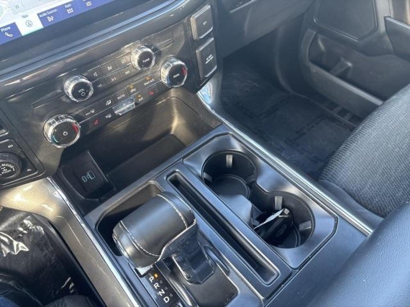 2022 Oxford White /Black Ford F-150 XLT (1FTFW1E59NK) with an 5.0L V8 engine, Automatic transmission, located at 1105 E Mulberry, Kaufman, TX, 75142, (972) 962-2151, 32.589550, -96.300926 - Photo#22