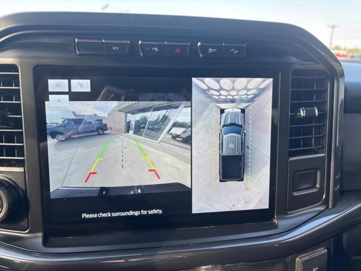 2022 Oxford White /Black Ford F-150 XLT (1FTFW1E59NK) with an 5.0L V8 engine, Automatic transmission, located at 1105 E Mulberry, Kaufman, TX, 75142, (972) 962-2151, 32.589550, -96.300926 - Photo#24