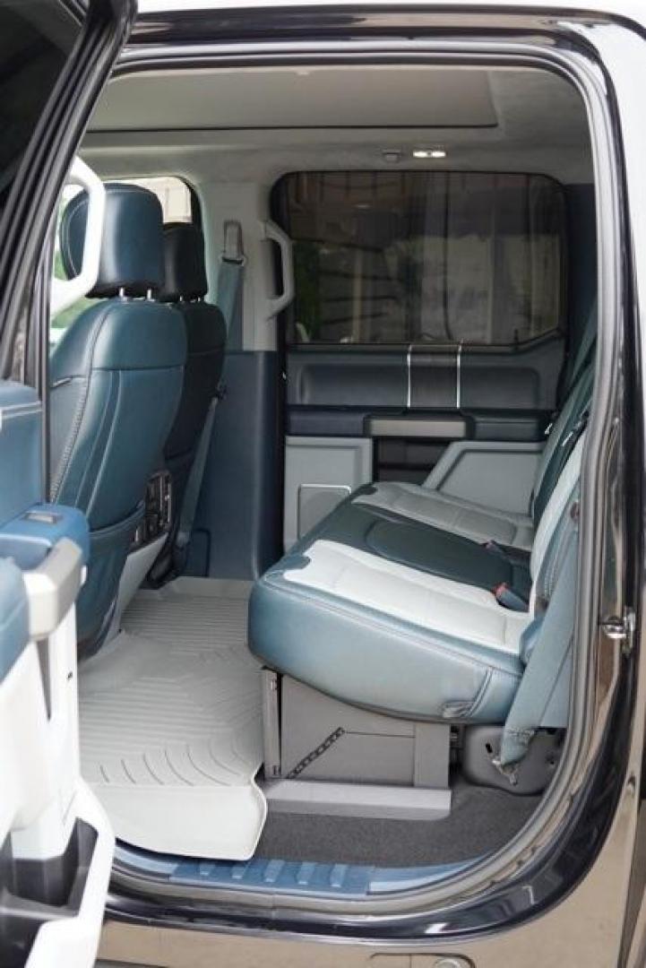2022 Black Metallic /Navy Pier/Light Slate Ford F-350SD Limited (1FT8W3DTXNE) with an Power Stroke 6.7L V8 DI 32V OHV Turbodiesel engine, Automatic transmission, located at 1105 E Mulberry, Kaufman, TX, 75142, (972) 962-2151, 32.589550, -96.300926 - Black Metallic 2022 Ford F-350SD 4D Crew Cab Limited DRW 4WD 10-Speed Automatic Power Stroke 6.7L V8 DI 32V OHV Turbodiesel 4WD.<br><br><br>Recent Arrival!<br><br><br>Please call Paul Murrey Ford Inc. In Kaufman Texas A Family Dealership Since 1952 Serving the Dallas Fort Worth and East Texas areas - Photo#22