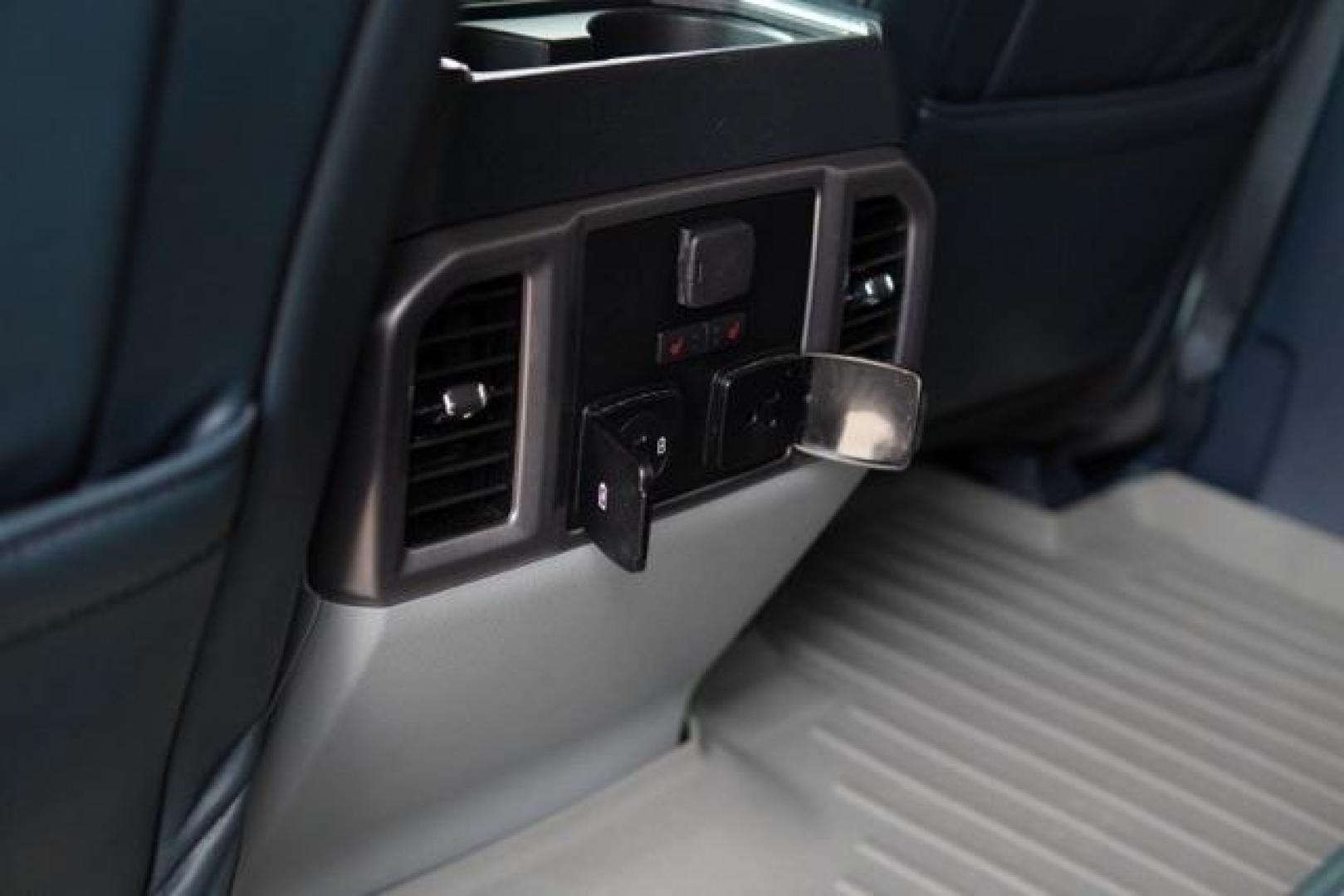 2022 Black Metallic /Navy Pier/Light Slate Ford F-350SD Limited (1FT8W3DTXNE) with an Power Stroke 6.7L V8 DI 32V OHV Turbodiesel engine, Automatic transmission, located at 1105 E Mulberry, Kaufman, TX, 75142, (972) 962-2151, 32.589550, -96.300926 - Black Metallic 2022 Ford F-350SD 4D Crew Cab Limited DRW 4WD 10-Speed Automatic Power Stroke 6.7L V8 DI 32V OHV Turbodiesel 4WD.<br><br><br>Recent Arrival!<br><br><br>Please call Paul Murrey Ford Inc. In Kaufman Texas A Family Dealership Since 1952 Serving the Dallas Fort Worth and East Texas areas - Photo#23
