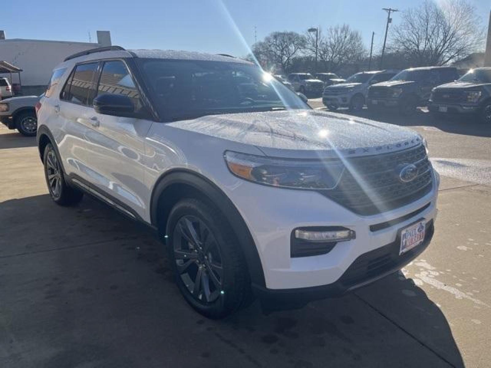 2023 White Metallic /Light Slate Ford Explorer XLT (1FMSK7DH2PG) with an 2.3L EcoBoost I-4 engine, Automatic transmission, located at 1105 E Mulberry, Kaufman, TX, 75142, (972) 962-2151, 32.589550, -96.300926 - Star White Metallic Tri-Coat 2023 Ford Explorer 4D Sport Utility XLT RWD 10-Speed Automatic 2.3L EcoBoost I-4<br><br>21/28 City/Highway MPG<br><br><br>Please call Paul Murrey Ford Inc. In Kaufman Texas A Family Dealership Since 1952 Serving the Dallas Fort Worth and East Texas areas for over 70 year - Photo #8