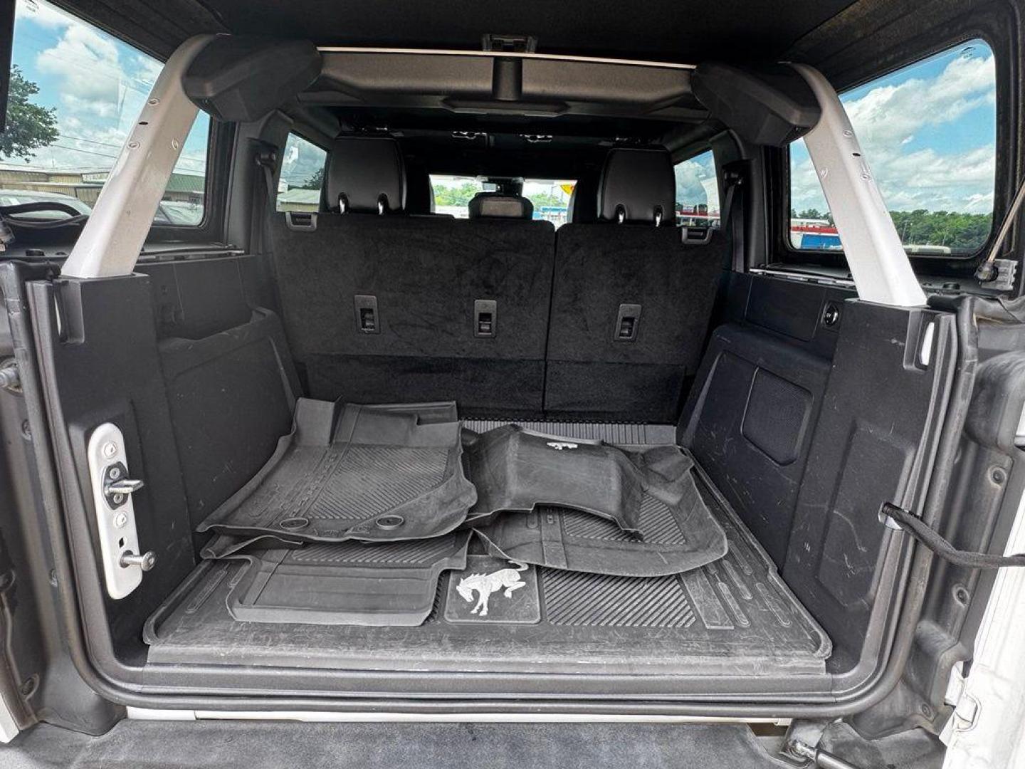 2023 Oxford White /Black Ford Bronco Wildtrak (1FMEE5DP7PL) with an 2.7L EcoBoost V6 engine, Automatic transmission, located at 1105 E Mulberry, Kaufman, TX, 75142, (972) 962-2151, 32.589550, -96.300926 - Oxford White 2023 Ford Bronco 4D Sport Utility Wildtrak 4WD 10-Speed Automatic 2.7L EcoBoost V6 OWNERS BRONCO, NEVER OFF ROAD, HARD TOP, ALL WEATHER MATS.<br><br><br>Recent Arrival! Odometer is 1360 miles below market average!<br><br><br>Please call Paul Murrey Ford Inc. In Kaufman Texas A Family De - Photo#9