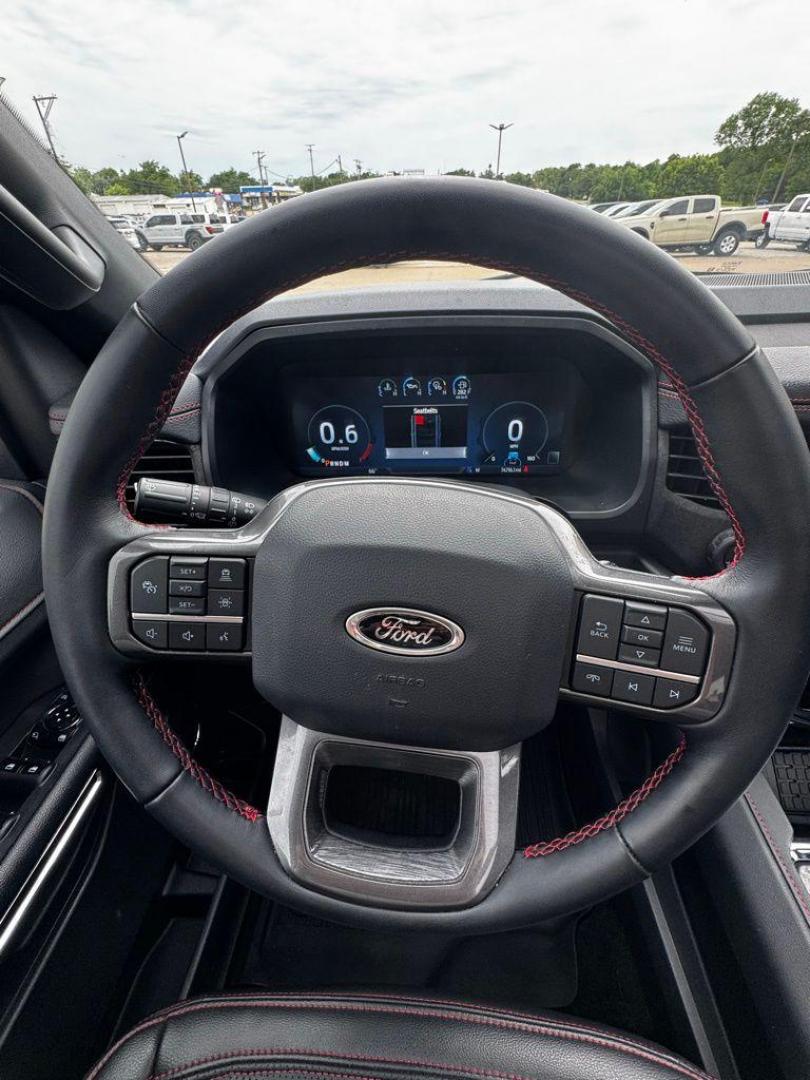 2023 White Metallic /Black Onyx Ford Expedition Limited (1FMJU1K89PE) with an EcoBoost 3.5L V6 GTDi DOHC 24V Twin Turbocharged engine, Automatic transmission, located at 1105 E Mulberry, Kaufman, TX, 75142, (972) 962-2151, 32.589550, -96.300926 - White Metallic 2023 Ford Expedition 4D Sport Utility Limited RWD 10-Speed Automatic EcoBoost 3.5L V6 GTDi DOHC 24V Twin Turbocharged Priced below KBB Fair Purchase Price!<br><br><br>Recent Arrival!<br><br><br>Please call Paul Murrey Ford Inc. In Kaufman Texas A Family Dealership Since 1952 Serving t - Photo#9