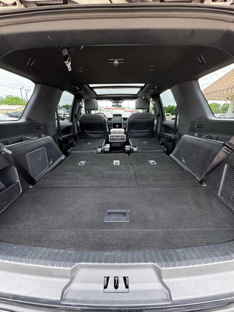 2023 White Metallic /Black Onyx Ford Expedition Limited (1FMJU1K89PE) with an EcoBoost 3.5L V6 GTDi DOHC 24V Twin Turbocharged engine, Automatic transmission, located at 1105 E Mulberry, Kaufman, TX, 75142, (972) 962-2151, 32.589550, -96.300926 - White Metallic 2023 Ford Expedition 4D Sport Utility Limited RWD 10-Speed Automatic EcoBoost 3.5L V6 GTDi DOHC 24V Twin Turbocharged Priced below KBB Fair Purchase Price!<br><br><br>Recent Arrival!<br><br><br>Please call Paul Murrey Ford Inc. In Kaufman Texas A Family Dealership Since 1952 Serving t - Photo#21