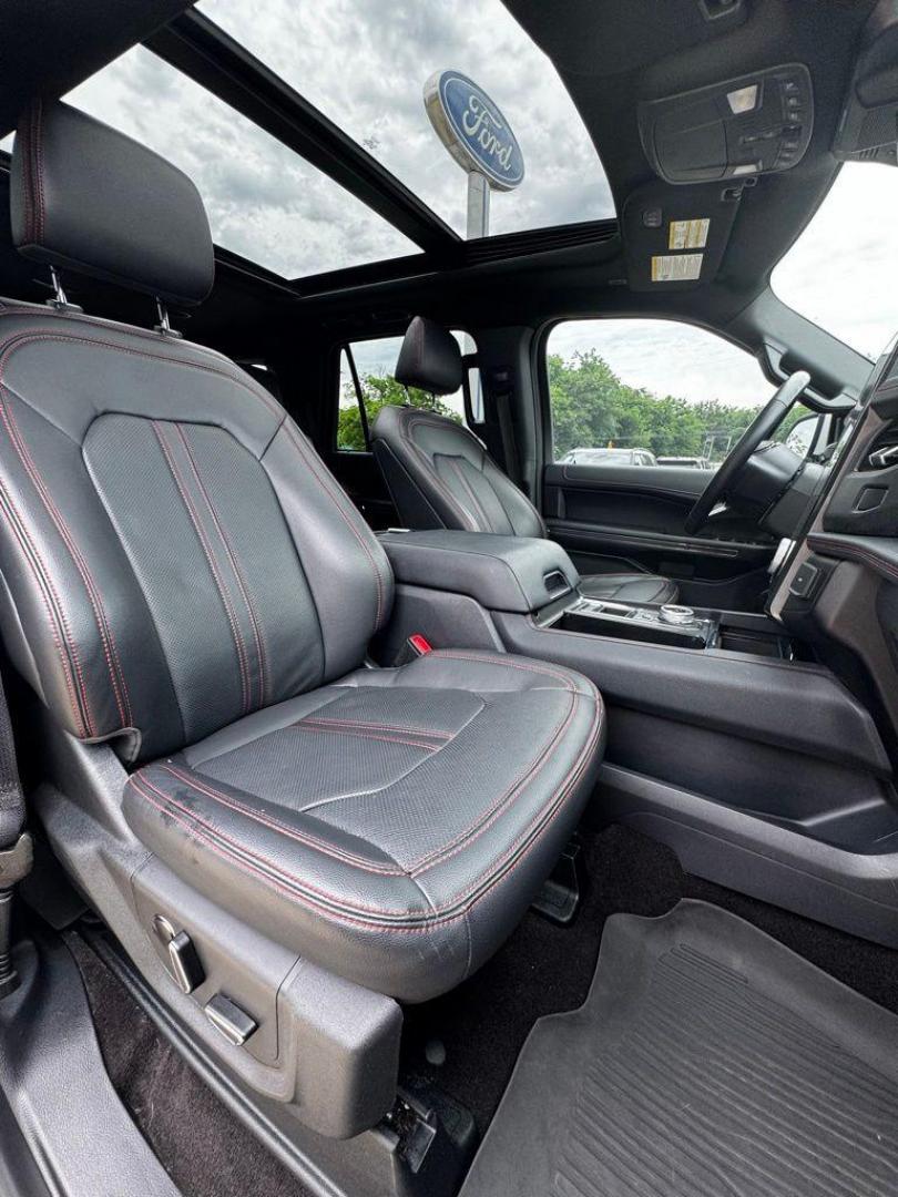 2023 White Metallic /Black Onyx Ford Expedition Limited (1FMJU1K89PE) with an EcoBoost 3.5L V6 GTDi DOHC 24V Twin Turbocharged engine, Automatic transmission, located at 1105 E Mulberry, Kaufman, TX, 75142, (972) 962-2151, 32.589550, -96.300926 - White Metallic 2023 Ford Expedition 4D Sport Utility Limited RWD 10-Speed Automatic EcoBoost 3.5L V6 GTDi DOHC 24V Twin Turbocharged Priced below KBB Fair Purchase Price!<br><br><br>Recent Arrival!<br><br><br>Please call Paul Murrey Ford Inc. In Kaufman Texas A Family Dealership Since 1952 Serving t - Photo#23