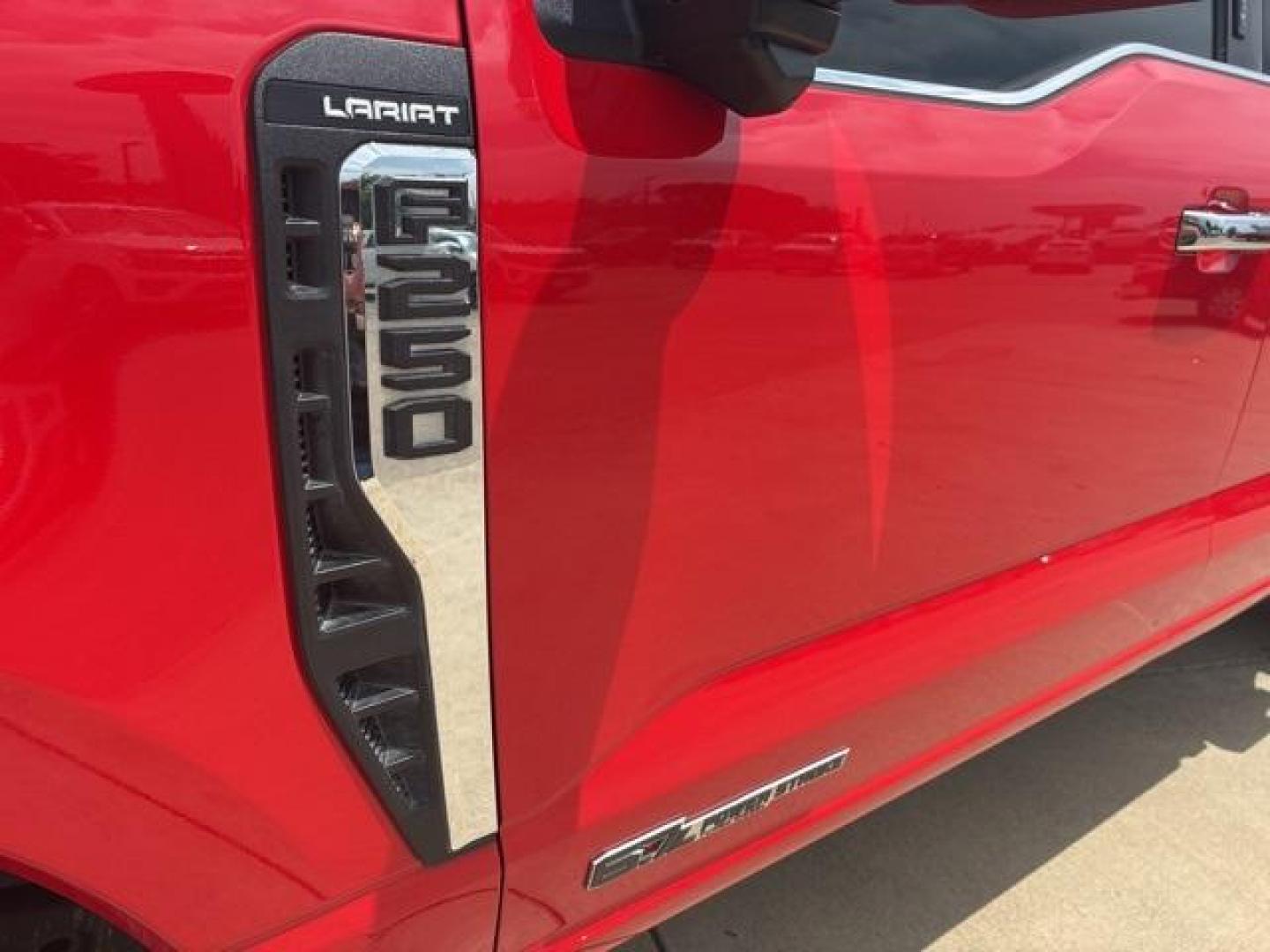 2023 Race Red /Black Onyx Ford F-250SD Lariat (1FT8W2BT0PE) with an Power Stroke 6.7L V8 DI 32V OHV Turbodiesel engine, Automatic transmission, located at 1105 E Mulberry, Kaufman, TX, 75142, (972) 962-2151, 32.589550, -96.300926 - Photo#7