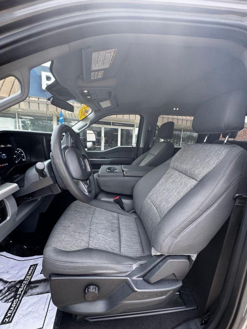 2023 Gray Metallic /Medium Dark Slate Ford F-250SD XL (1FT8W2BT8PE) with an Power Stroke 6.7L V8 DI 32V OHV Turbodiesel engine, Automatic transmission, located at 1105 E Mulberry, Kaufman, TX, 75142, (972) 962-2151, 32.589550, -96.300926 - Gray 2023 Ford F-250SD 4D Crew Cab XL 4WD 10-Speed Automatic Power Stroke 6.7L V8 DI 32V OHV Turbodiesel 4WD.<br><br><br>Recent Arrival! Odometer is 11347 miles below market average!<br><br><br>Please call Paul Murrey Ford Inc. In Kaufman Texas A Family Dealership Since 1952 Serving the Dallas Fort - Photo#11