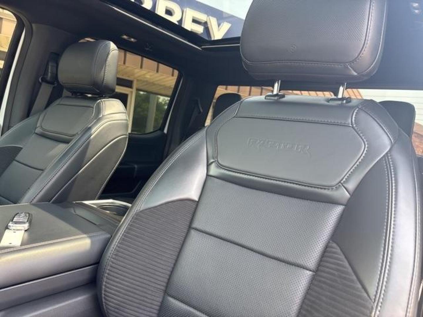 2023 Oxford White /Black Ford F-150 Raptor (1FTFW1RG7PF) with an 3.5L V6 EcoBoost engine, Automatic transmission, located at 1105 E Mulberry, Kaufman, TX, 75142, (972) 962-2151, 32.589550, -96.300926 - Oxford White 2023 Ford F-150 4D SuperCrew Raptor 4WD 10-Speed Automatic 3.5L V6 EcoBoost 4WD. Priced below KBB Fair Purchase Price!<br><br><br>Please call Paul Murrey Ford Inc. In Kaufman Texas A Family Dealership Since 1952 Serving the Dallas Fort Worth and East Texas areas for over 70 years. Pleas - Photo#9
