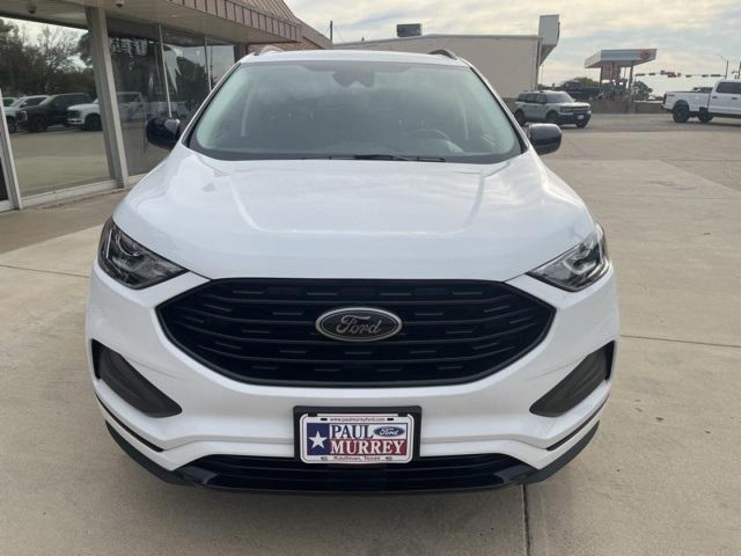 2024 Oxford White /Ebony Ford Edge SE (2FMPK4G98RB) with an EcoBoost 2.0L I4 GTDi DOHC Turbocharged VCT engine, Automatic transmission, located at 1105 E Mulberry, Kaufman, TX, 75142, (972) 962-2151, 32.589550, -96.300926 - Oxford White 2024 Ford Edge 4D Sport Utility SE AWD 8-Speed Automatic EcoBoost 2.0L I4 GTDi DOHC Turbocharged VCT AWD.<br><br>21/28 City/Highway MPG<br><br><br>Please call Paul Murrey Ford Inc. In Kaufman Texas A Family Dealership Since 1952 Serving the Dallas Fort Worth and East Texas areas for ove - Photo#8