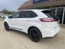 2024 Oxford White /Ebony Ford Edge SE (2FMPK4G98RB) with an EcoBoost 2.0L I4 GTDi DOHC Turbocharged VCT engine, Automatic transmission, located at 1105 E Mulberry, Kaufman, TX, 75142, (972) 962-2151, 32.589550, -96.300926 - Oxford White 2024 Ford Edge 4D Sport Utility SE AWD 8-Speed Automatic EcoBoost 2.0L I4 GTDi DOHC Turbocharged VCT AWD.<br><br>21/28 City/Highway MPG<br><br><br>Please call Paul Murrey Ford Inc. In Kaufman Texas A Family Dealership Since 1952 Serving the Dallas Fort Worth and East Texas areas for ove - Photo#3