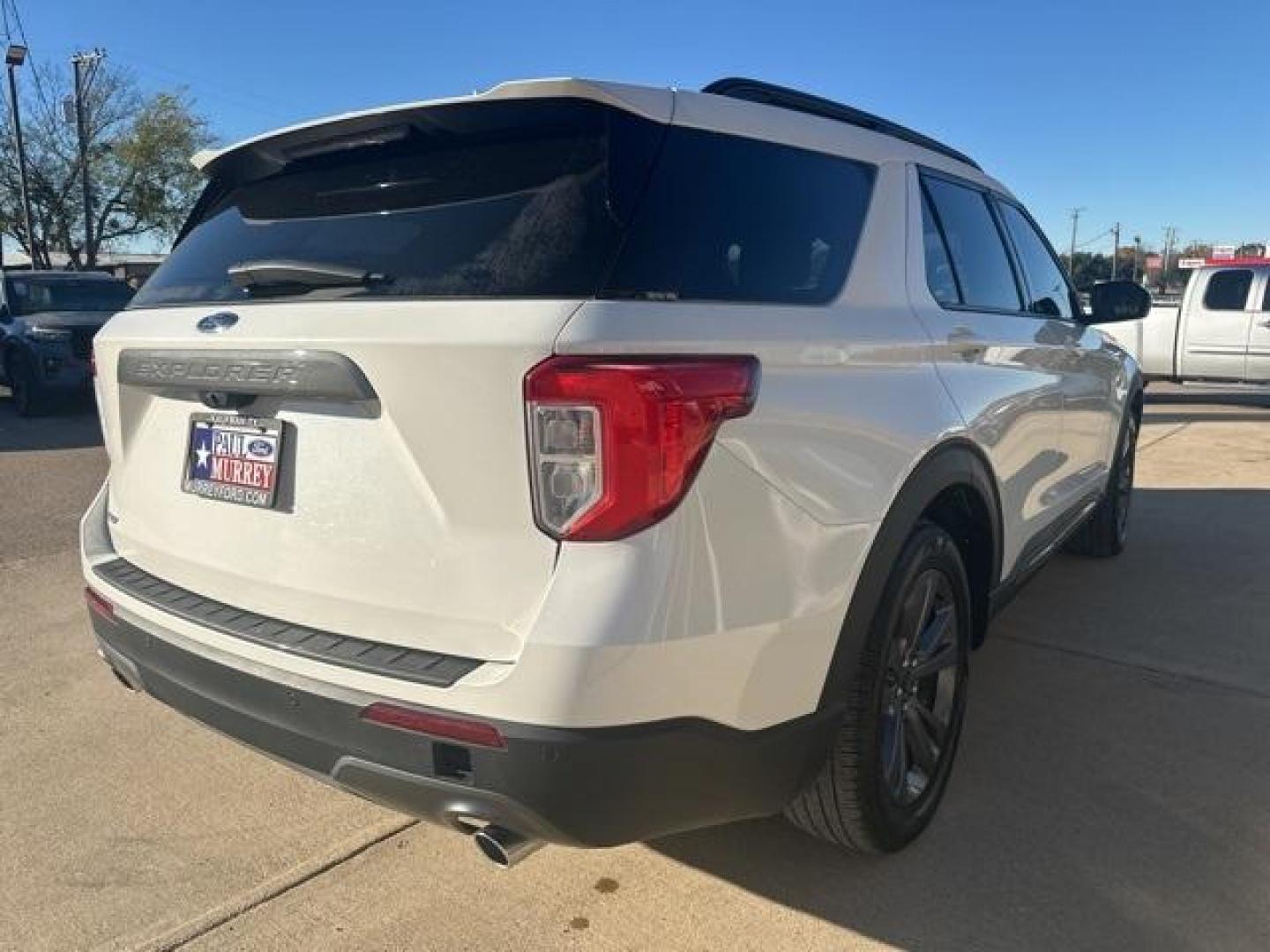 2023 Star White Metallic Tri-Coat /Light Slate Ford Explorer XLT (1FMSK7DH3PG) with an 2.3L EcoBoost I-4 engine, Automatic transmission, located at 1105 E Mulberry, Kaufman, TX, 75142, (972) 962-2151, 32.589550, -96.300926 - Photo#3