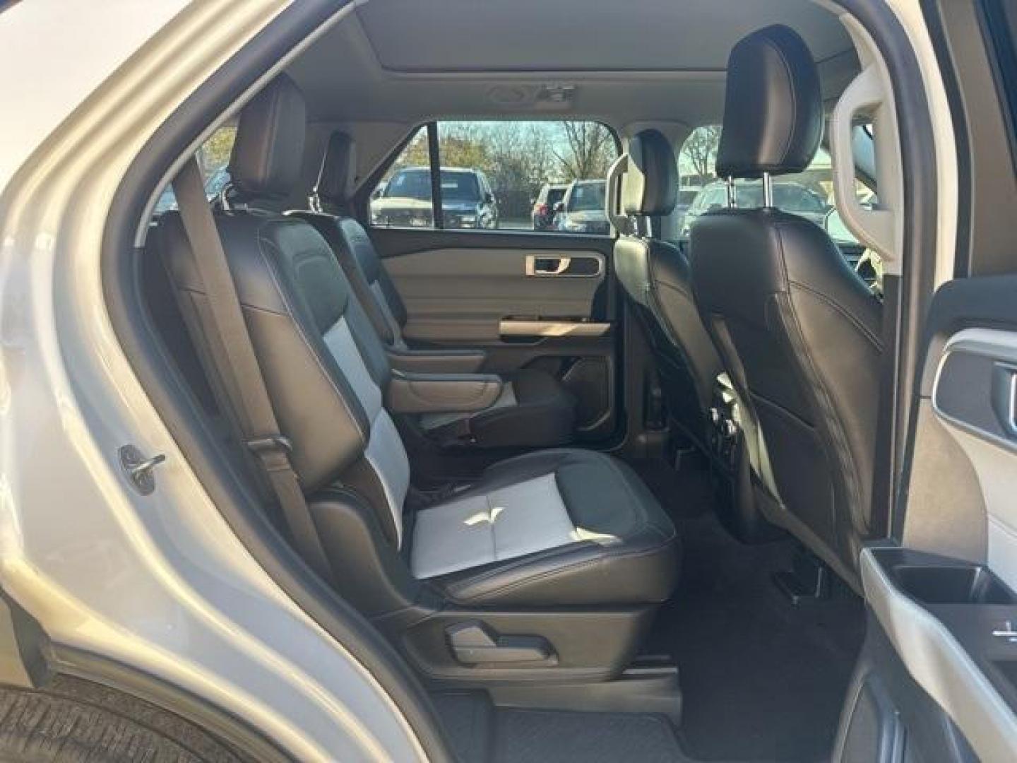 2023 Star White Metallic Tri-Coat /Light Slate Ford Explorer XLT (1FMSK7DH3PG) with an 2.3L EcoBoost I-4 engine, Automatic transmission, located at 1105 E Mulberry, Kaufman, TX, 75142, (972) 962-2151, 32.589550, -96.300926 - Photo#15