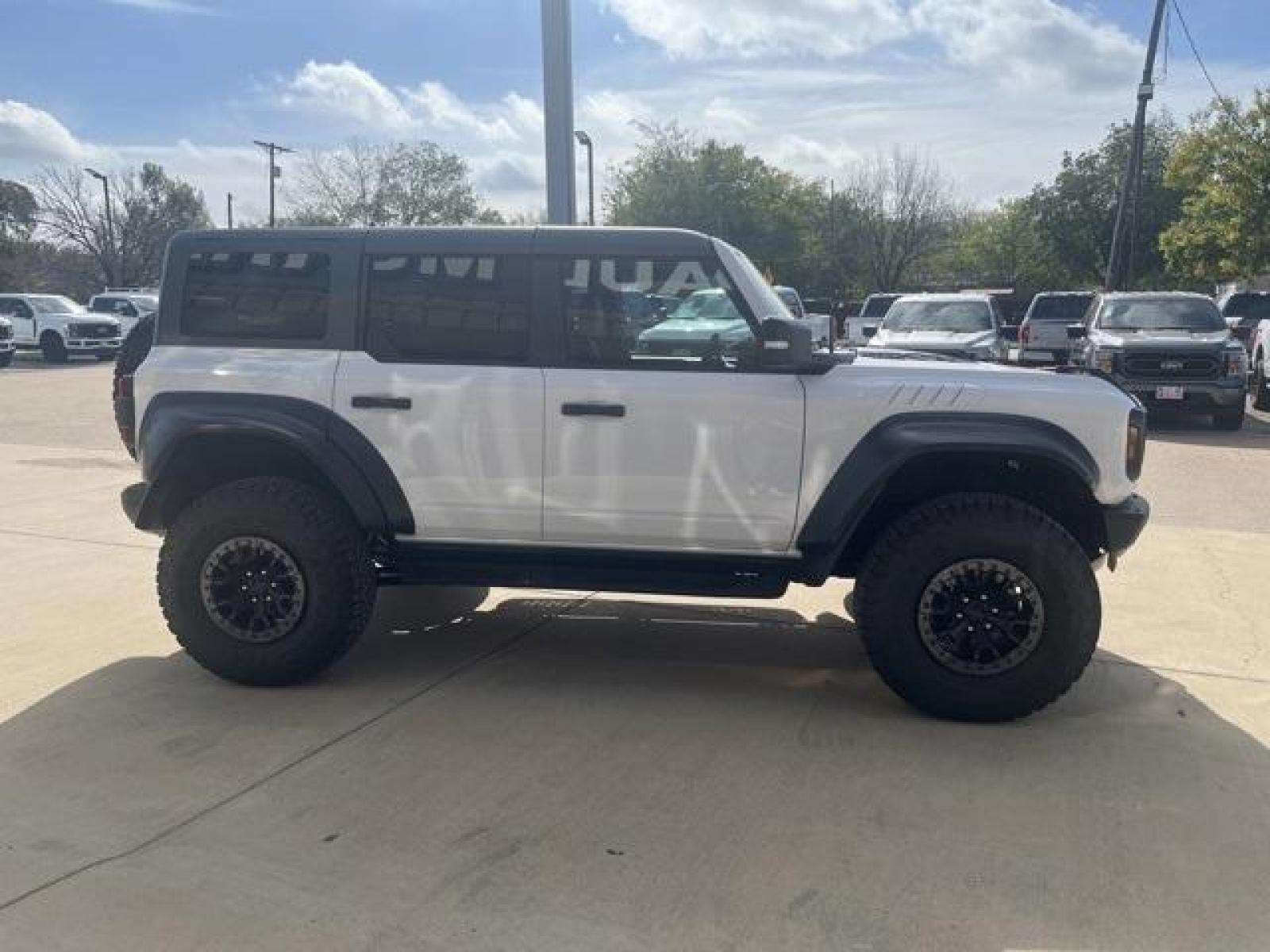 2023 Oxford White /Black Onyx Ford Bronco Raptor (1FMEE5JR0PL) with an 3.0L EcoBoost V6 engine, Automatic transmission, located at 1105 E Mulberry, Kaufman, TX, 75142, (972) 962-2151, 32.589550, -96.300926 - Oxford White 2023 Ford Bronco 4D Sport Utility Raptor 4WD 10-Speed Automatic 3.0L EcoBoost V6<br><br><br>Please call Paul Murrey Ford Inc. In Kaufman Texas A Family Dealership Since 1952 Serving the Dallas Fort Worth and East Texas areas for over 70 years. Please call 972-962-2151 www.murreyford.com - Photo #6